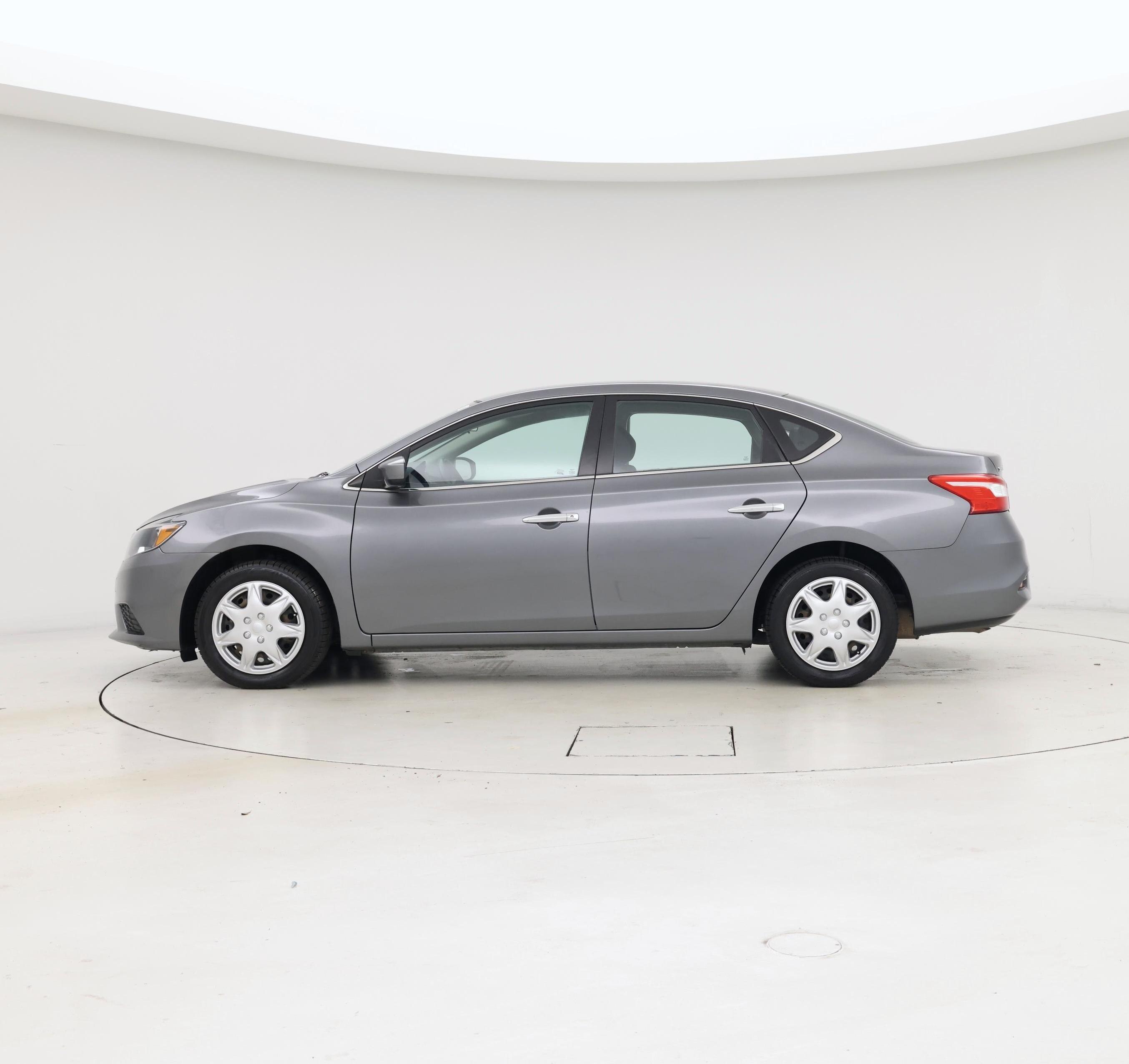 Thumbnail: 2019 Nissan Sentra - 3