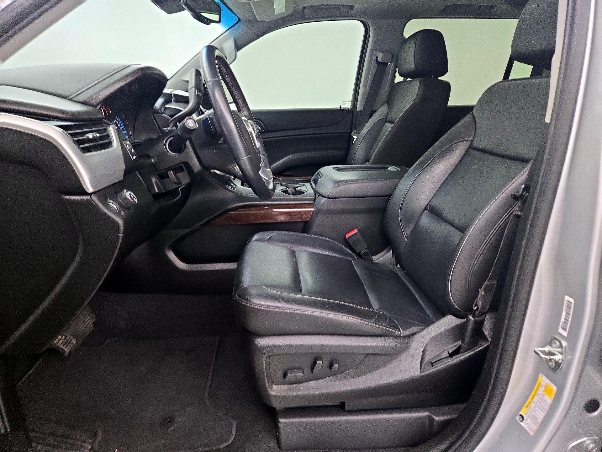 Thumbnail: 2019 GMC Yukon XL - 11
