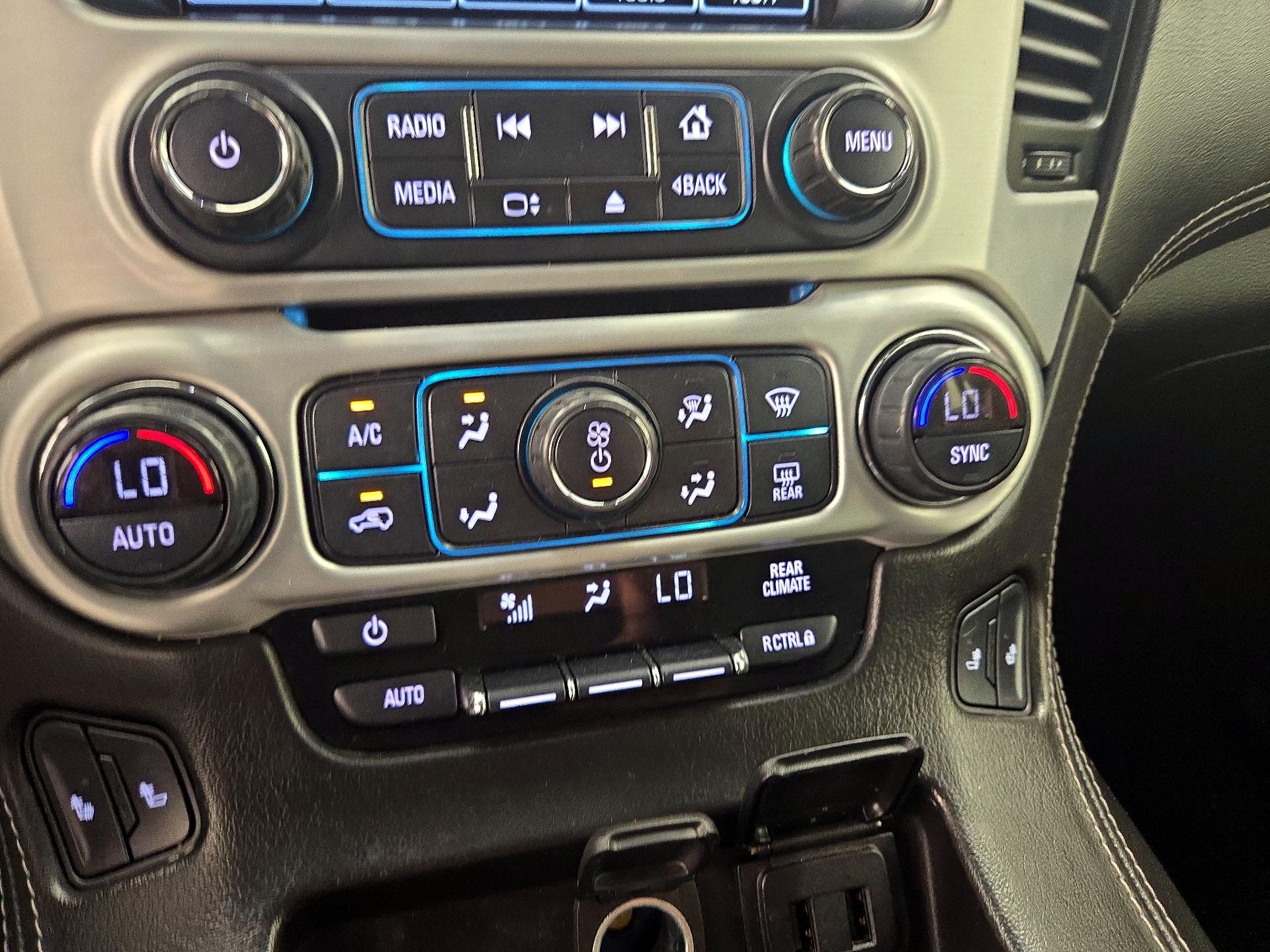 Thumbnail: 2019 GMC Yukon XL - 16