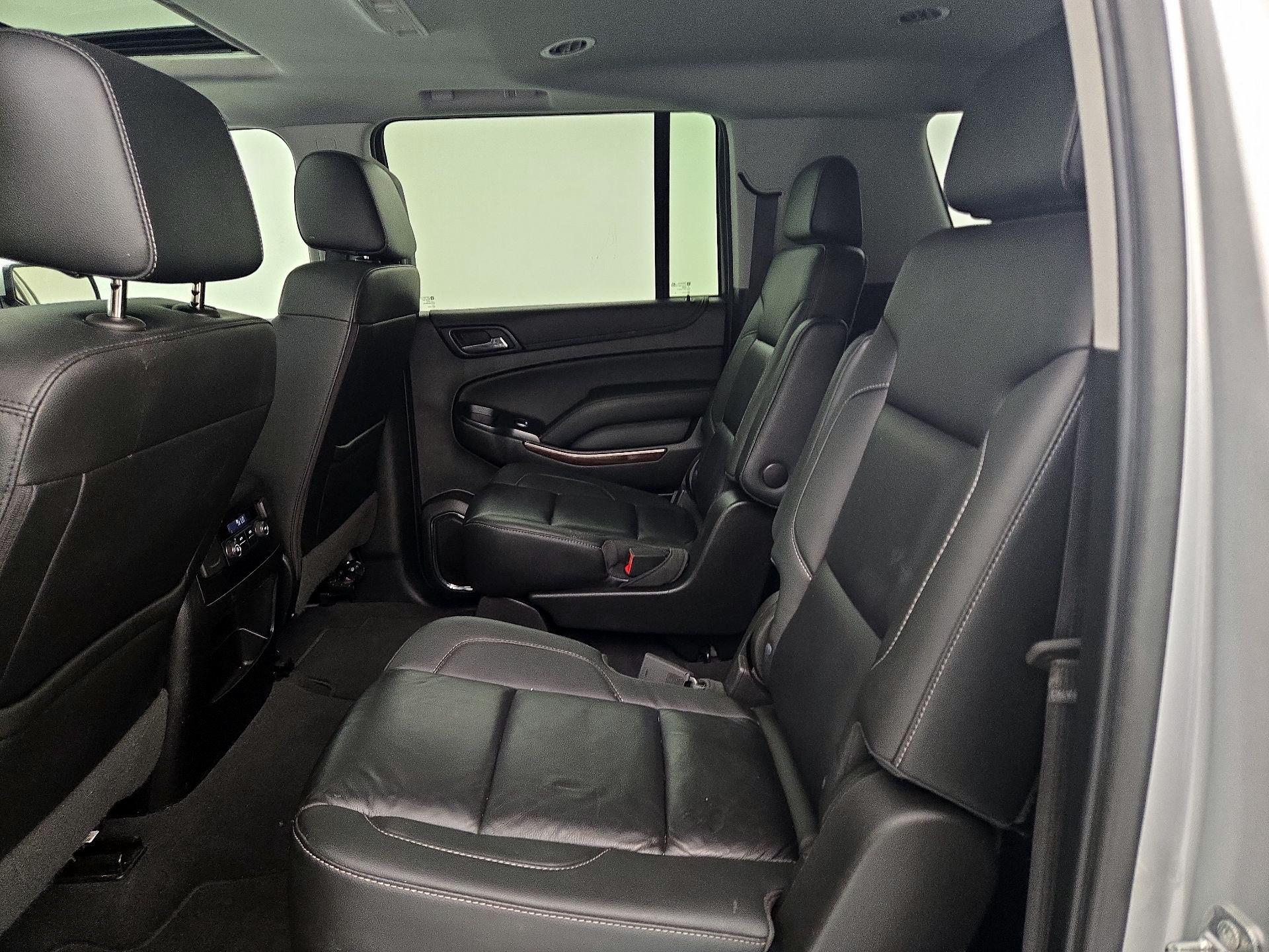 Thumbnail: 2019 GMC Yukon XL - 20