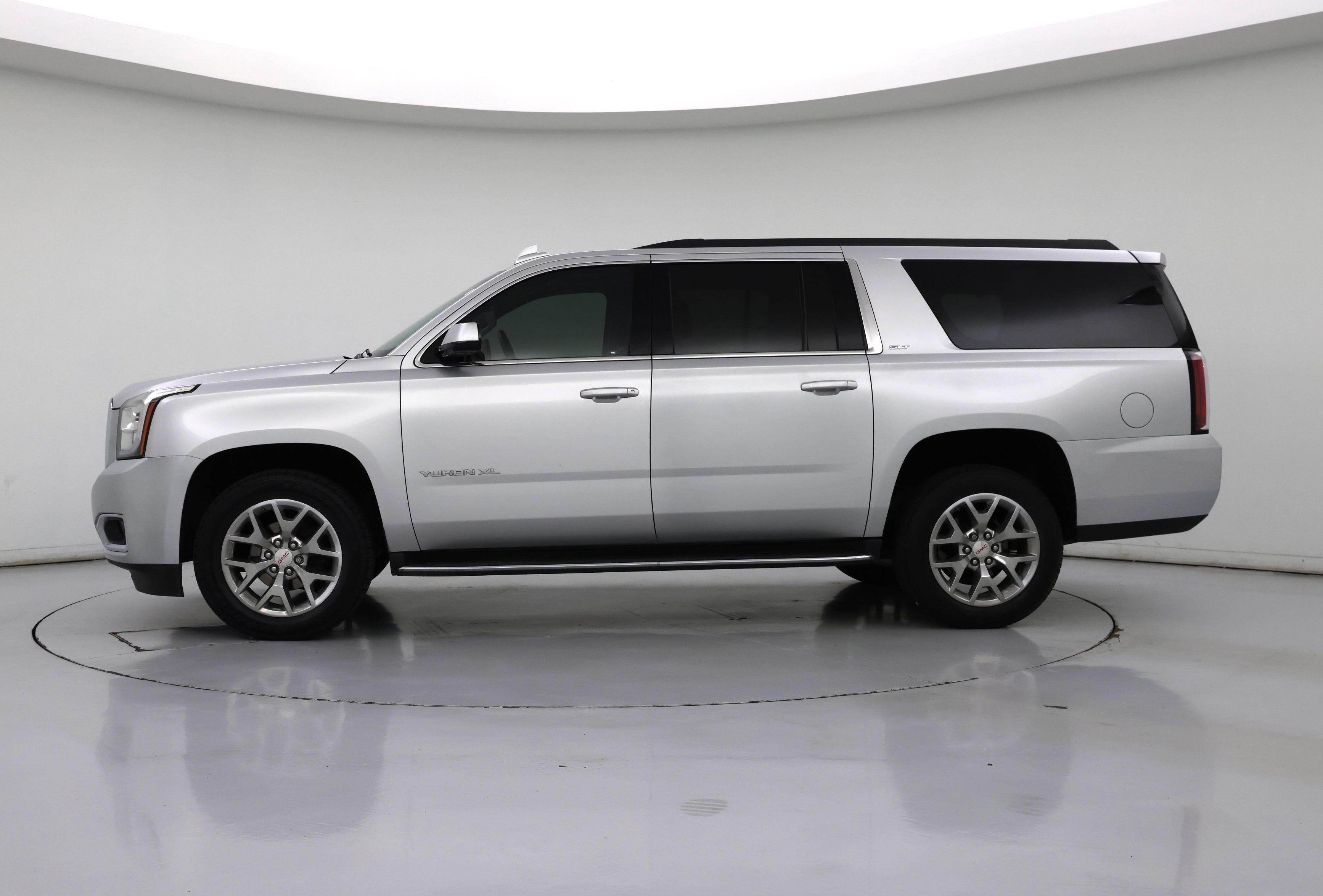 Thumbnail: 2019 GMC Yukon XL - 3