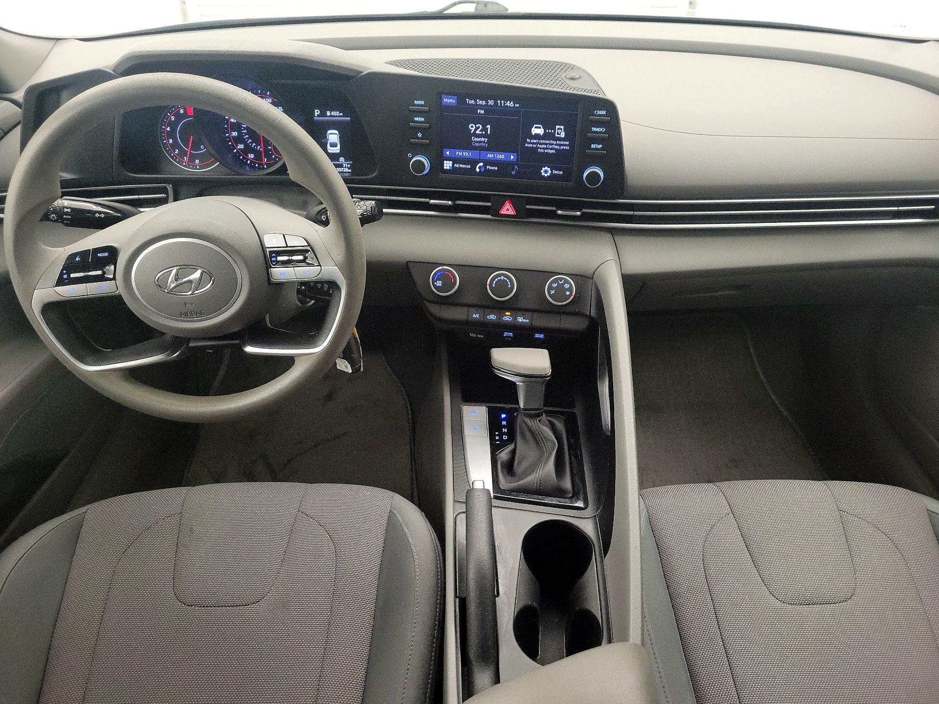 Thumbnail: 2022 Hyundai Elantra - 9