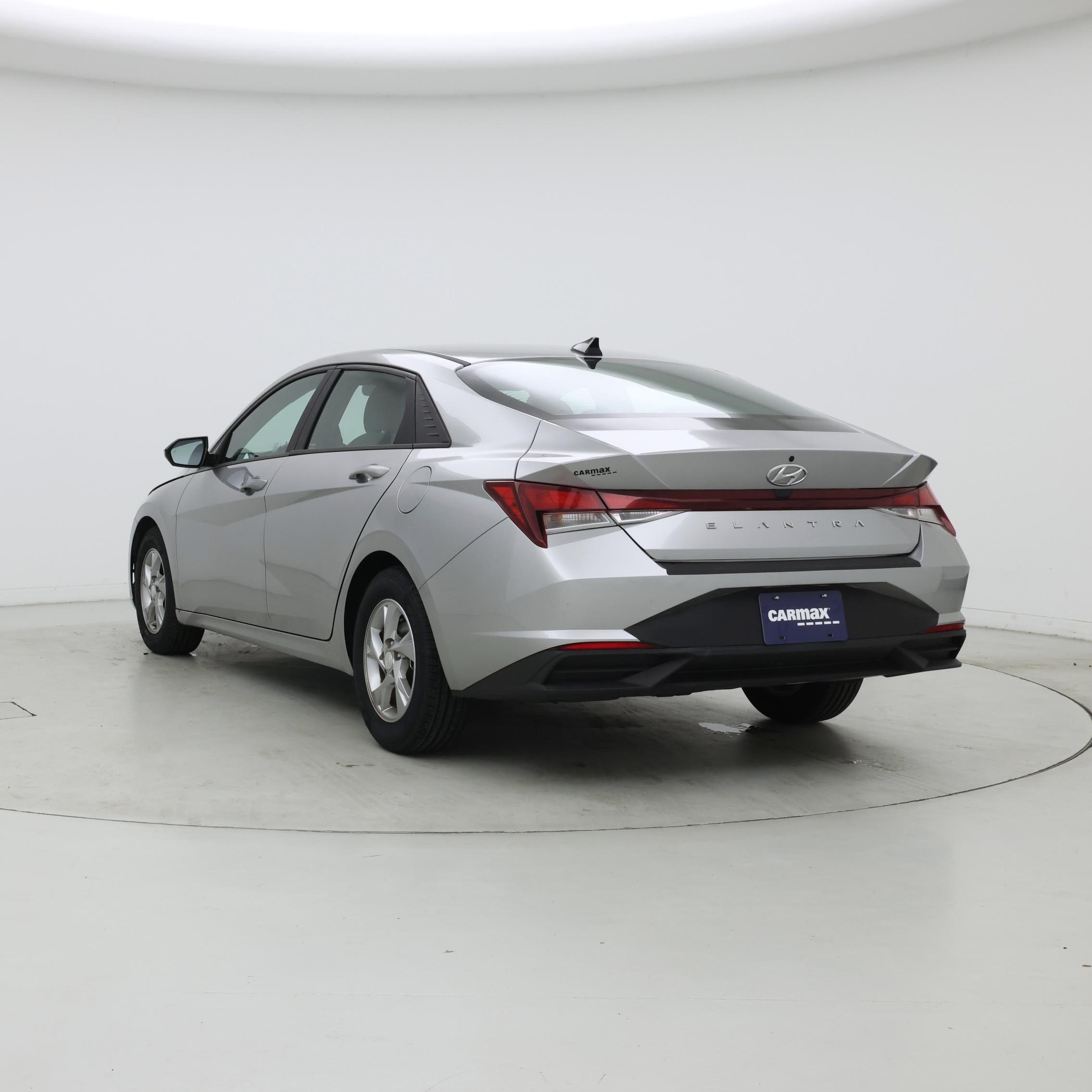 Thumbnail: 2022 Hyundai Elantra - 2