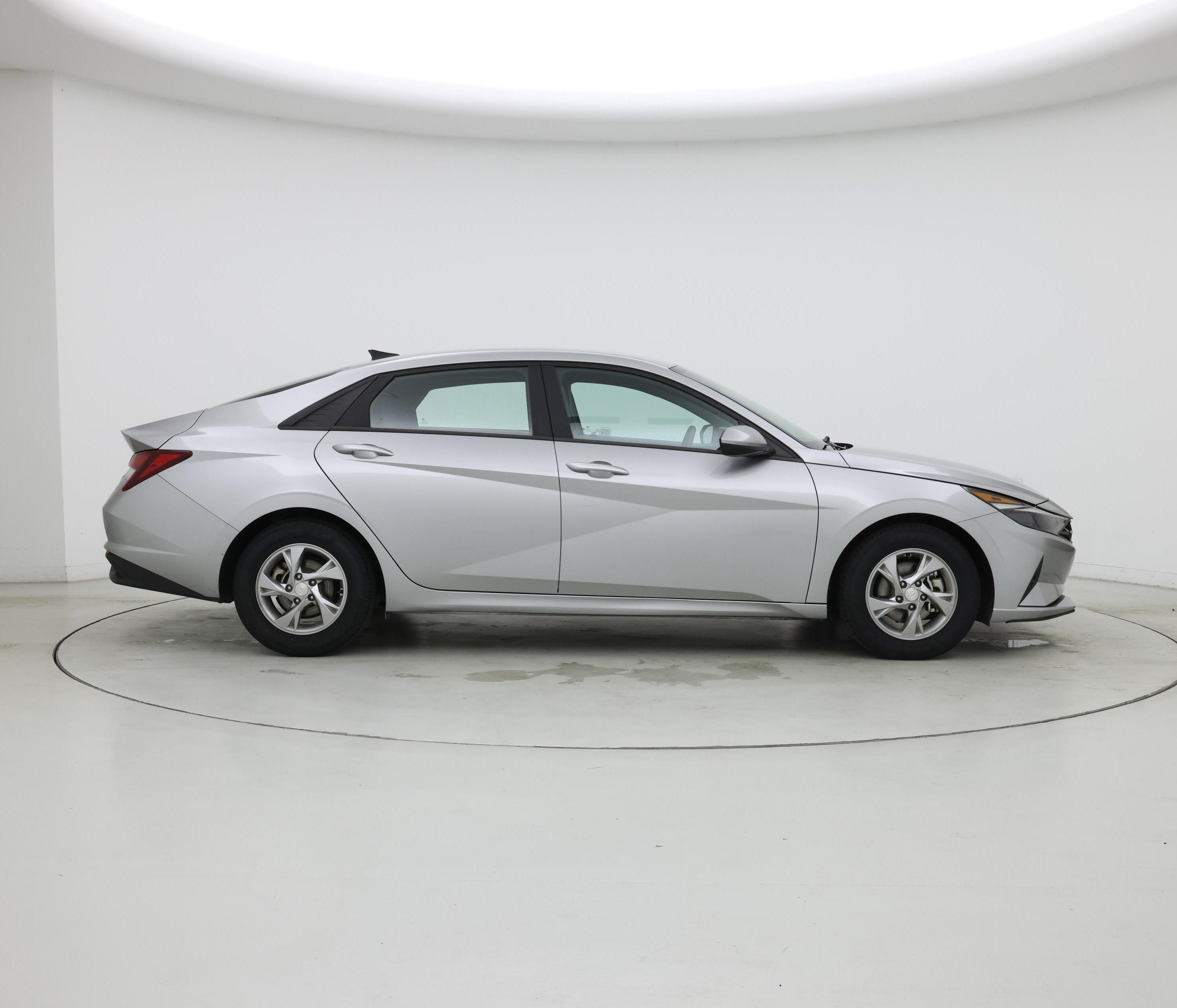 Thumbnail: 2022 Hyundai Elantra - 7