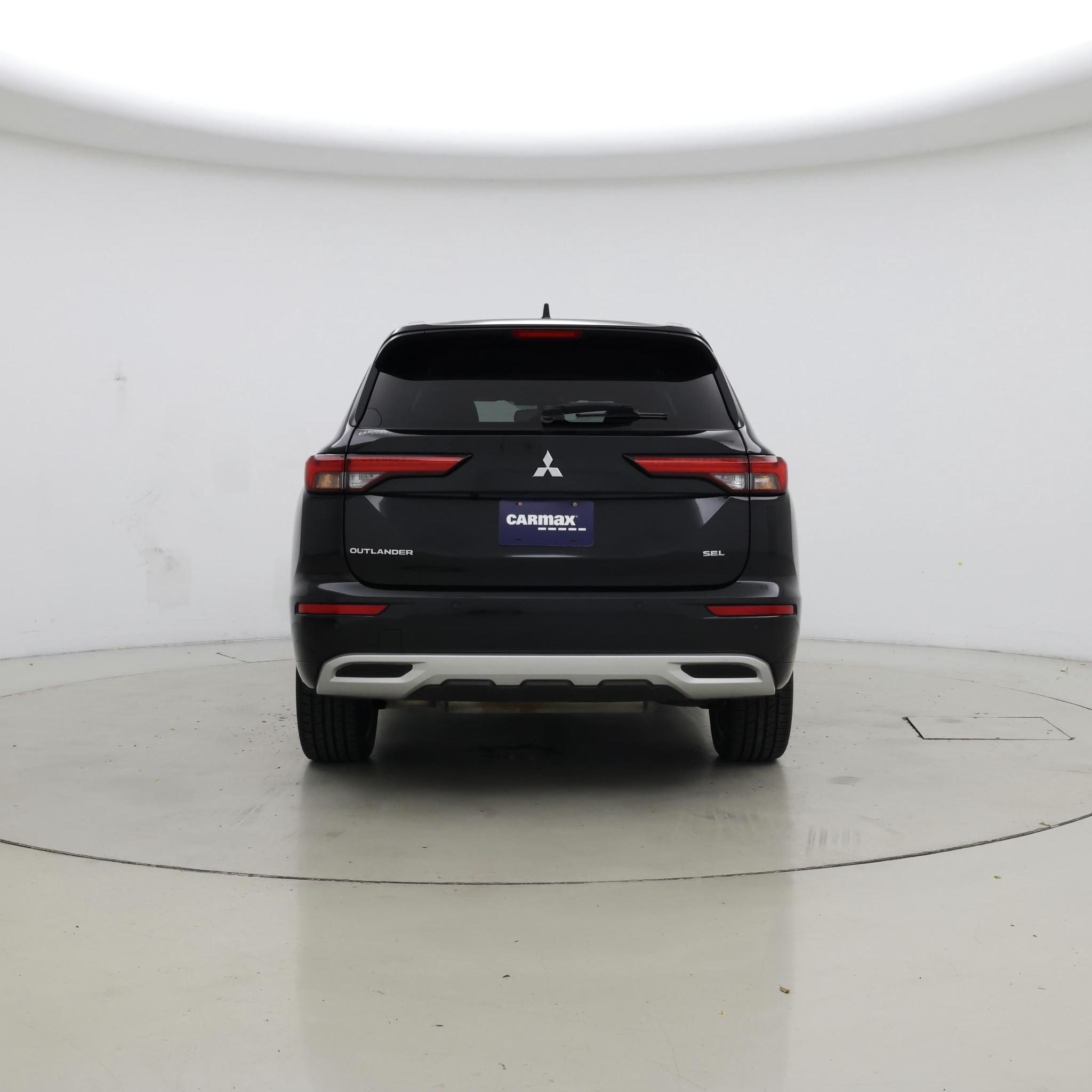 Thumbnail: 2024 Mitsubishi Outlander - 6