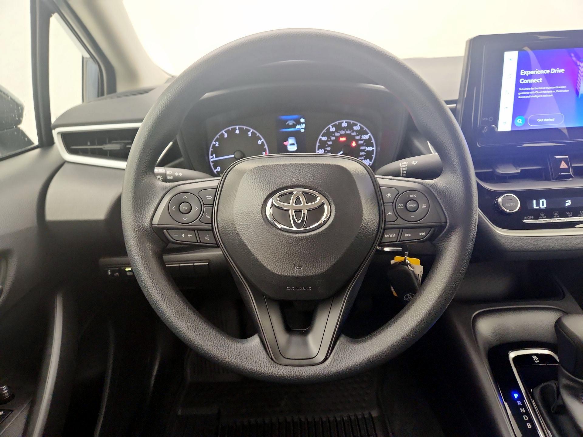 Thumbnail: 2025 Toyota Corolla - 10