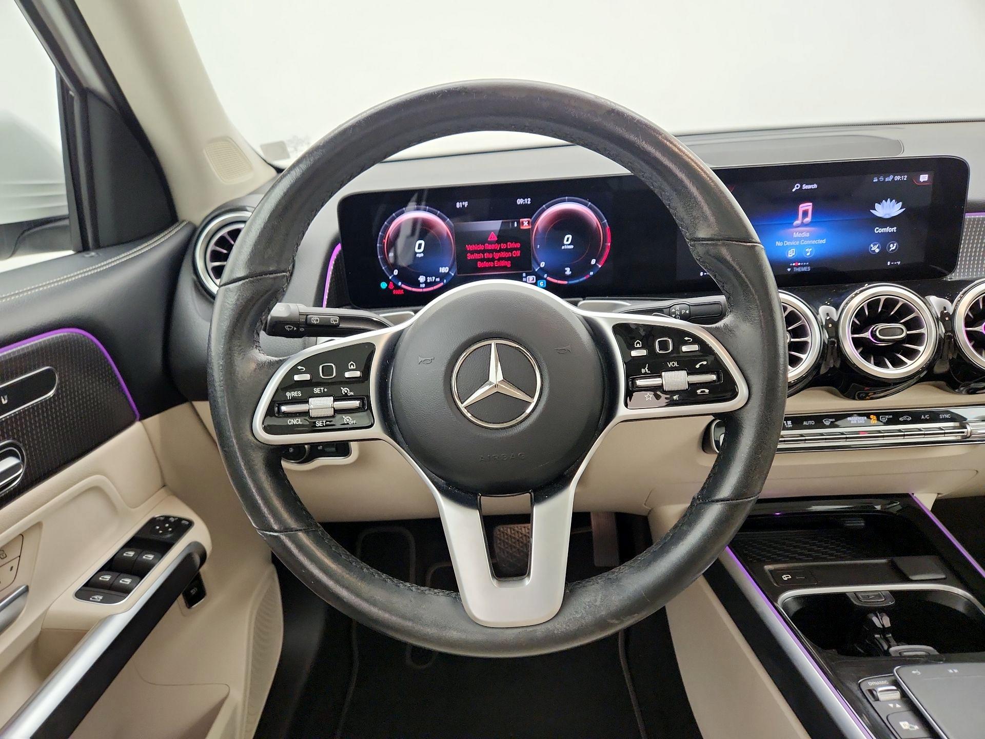 Thumbnail: 2022 Mercedes-Benz GLB - 10