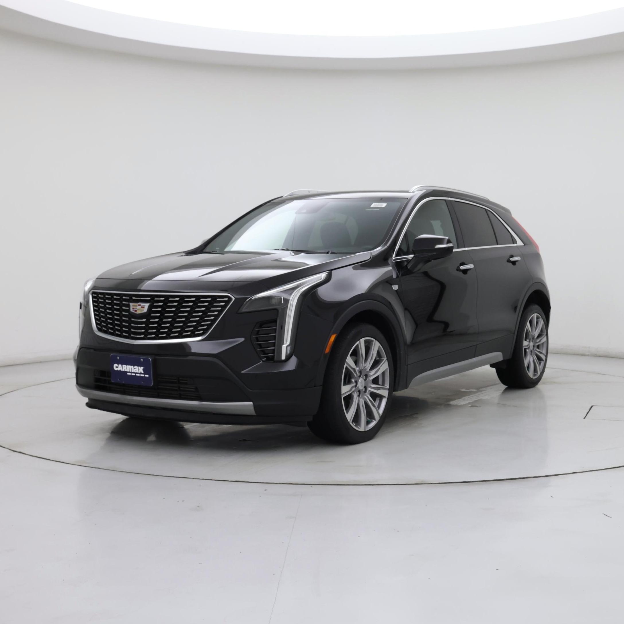 Thumbnail: 2023 Cadillac XT4 - 4