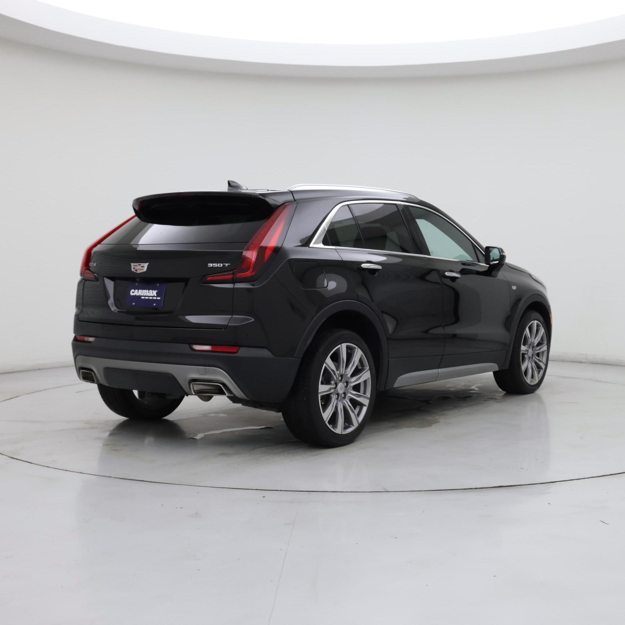 Thumbnail: 2023 Cadillac XT4 - 8