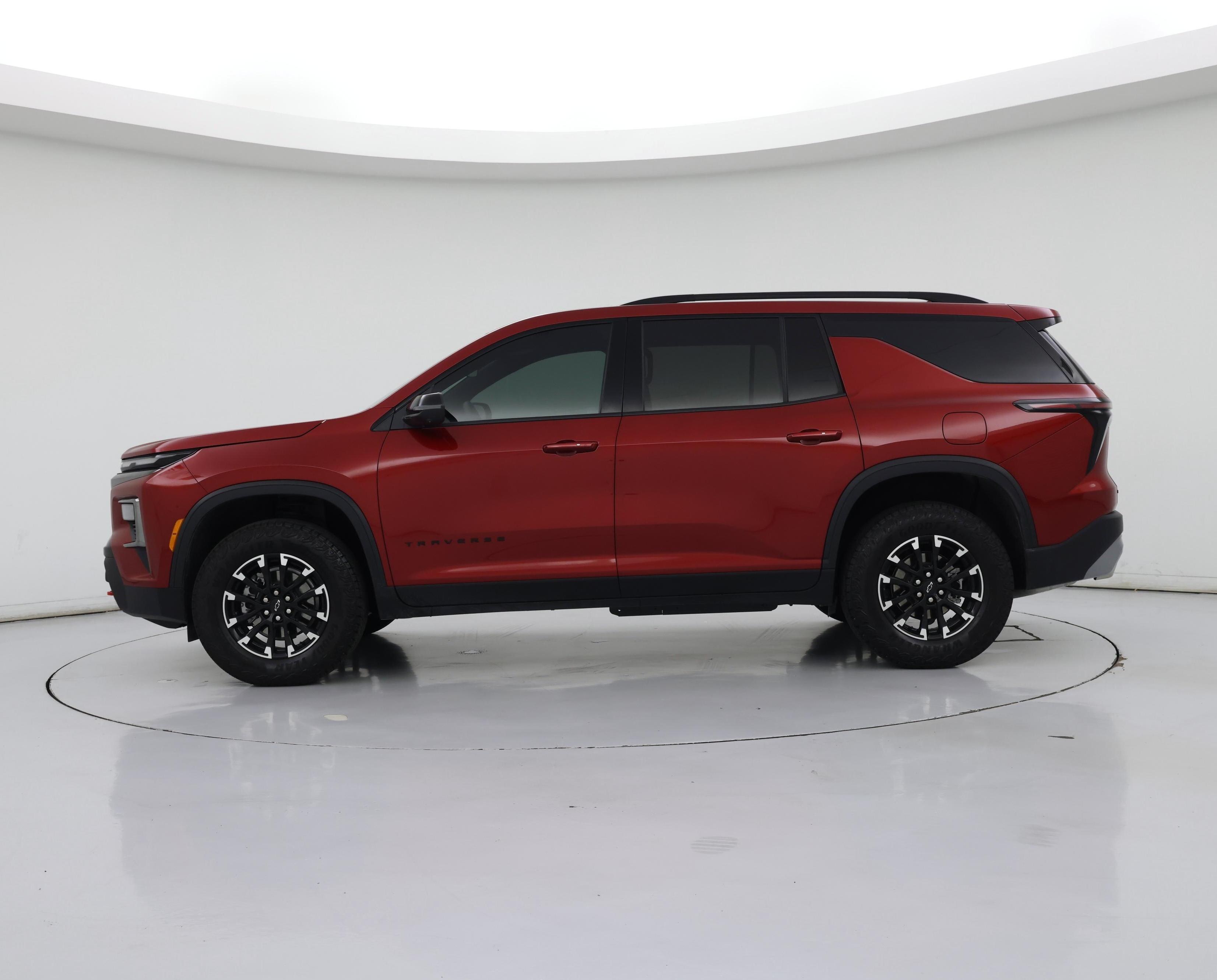 Thumbnail: 2025 Chevrolet Traverse - 3