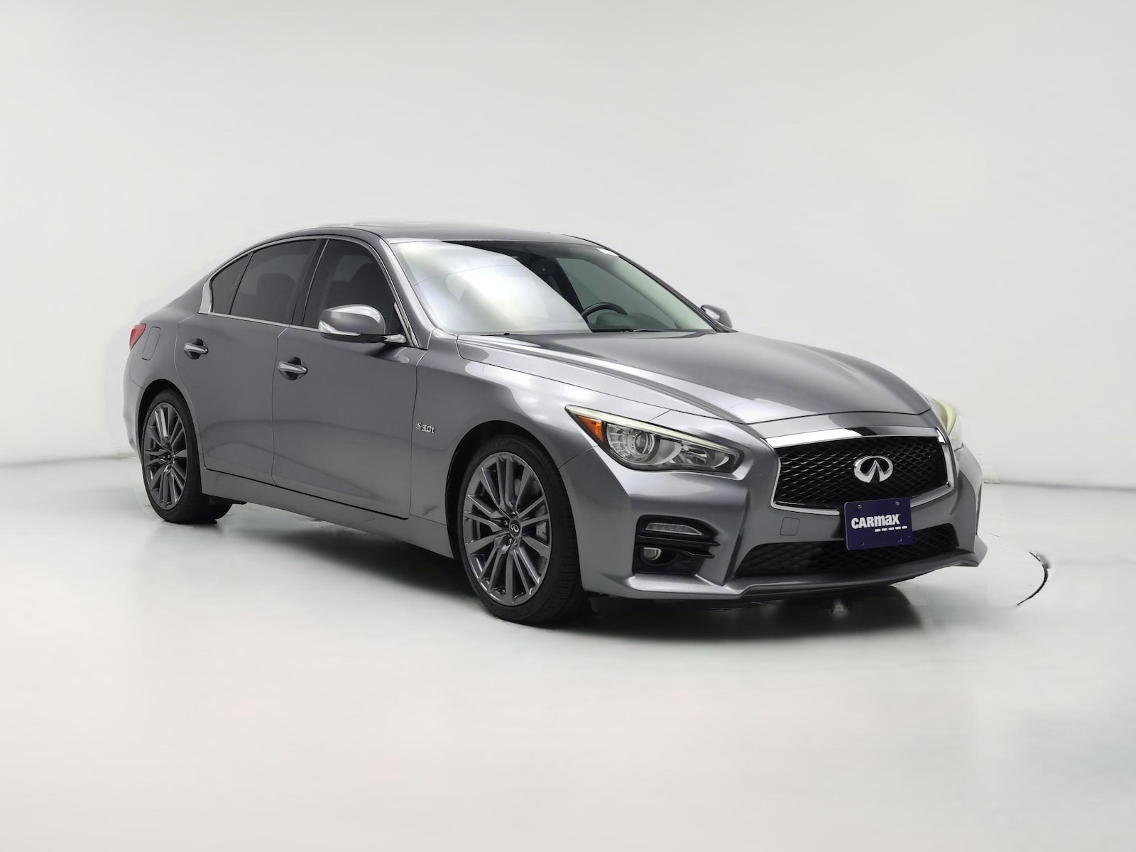 2016 INFINITI Q50