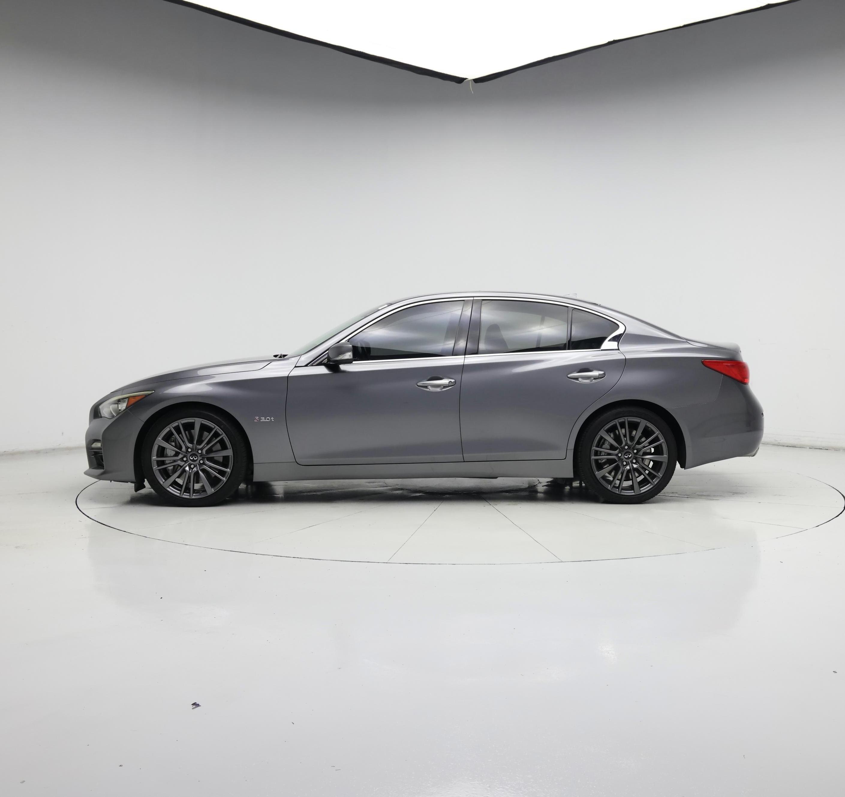 Thumbnail: 2016 INFINITI  - 3