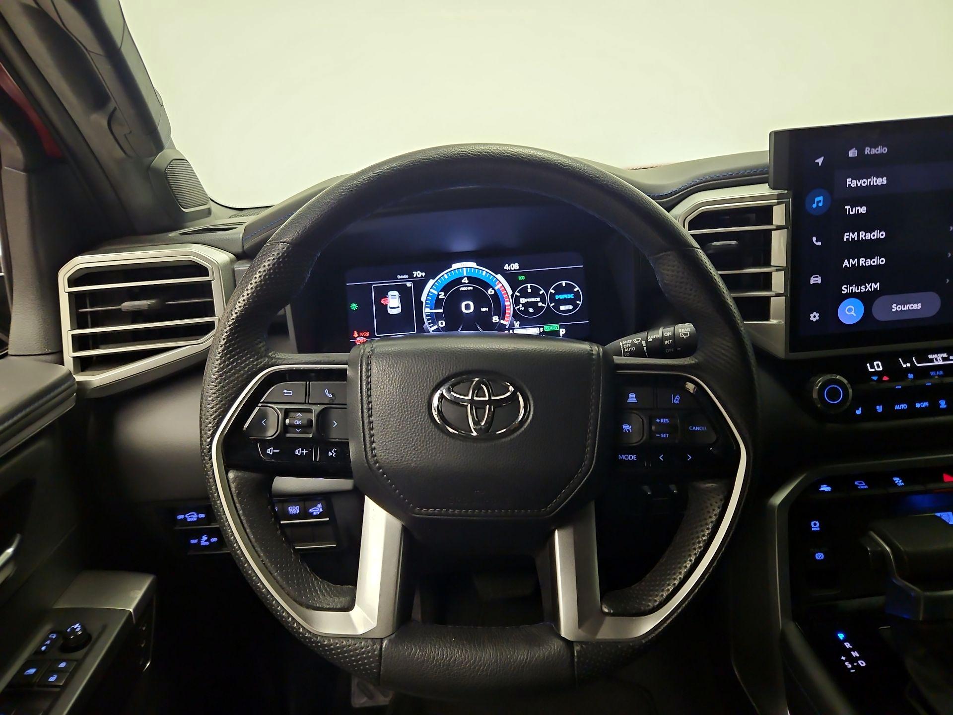 Thumbnail: 2023 Toyota Sequoia - 10