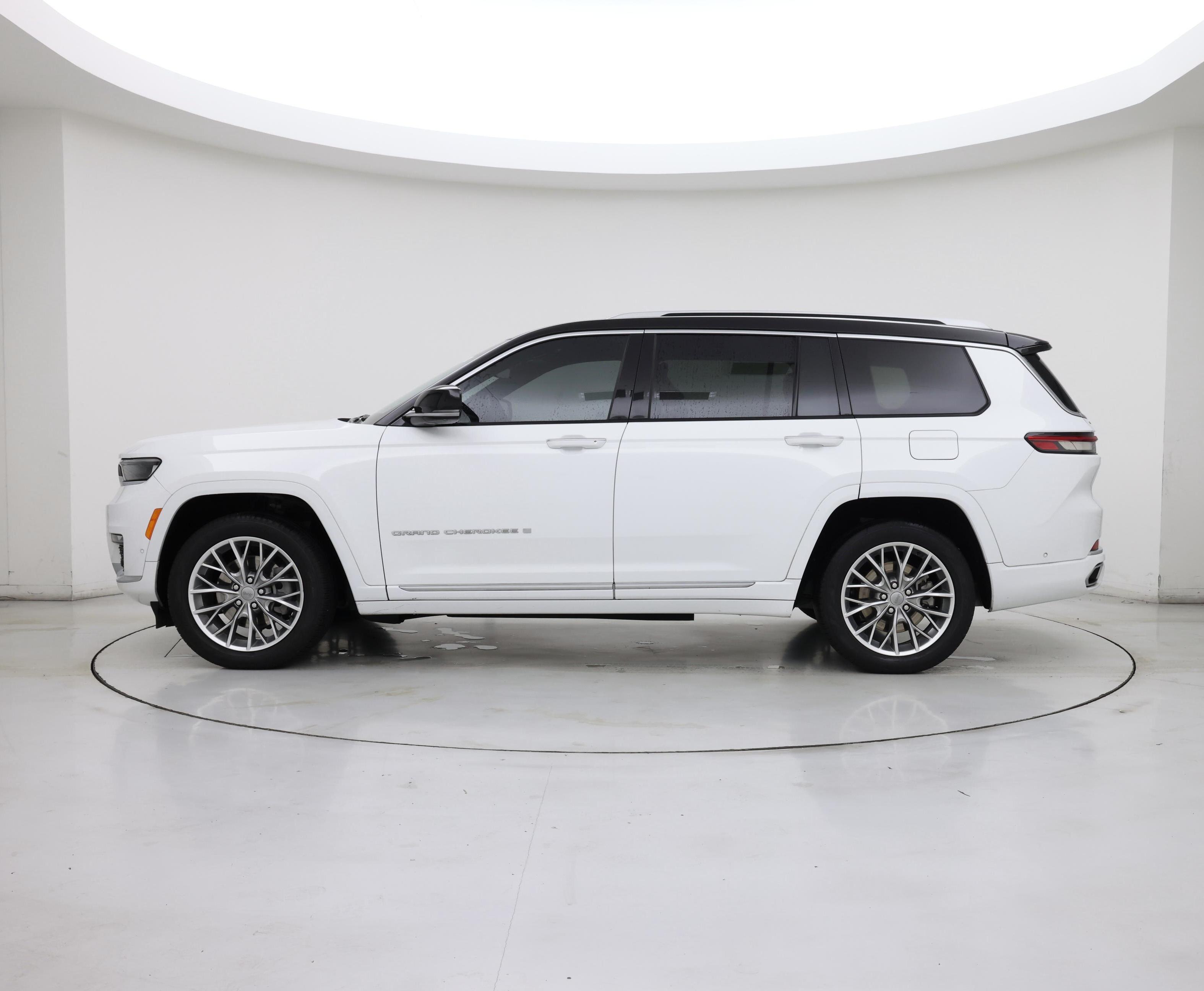 Thumbnail: 2023 Jeep Grand Cherokee L - 3