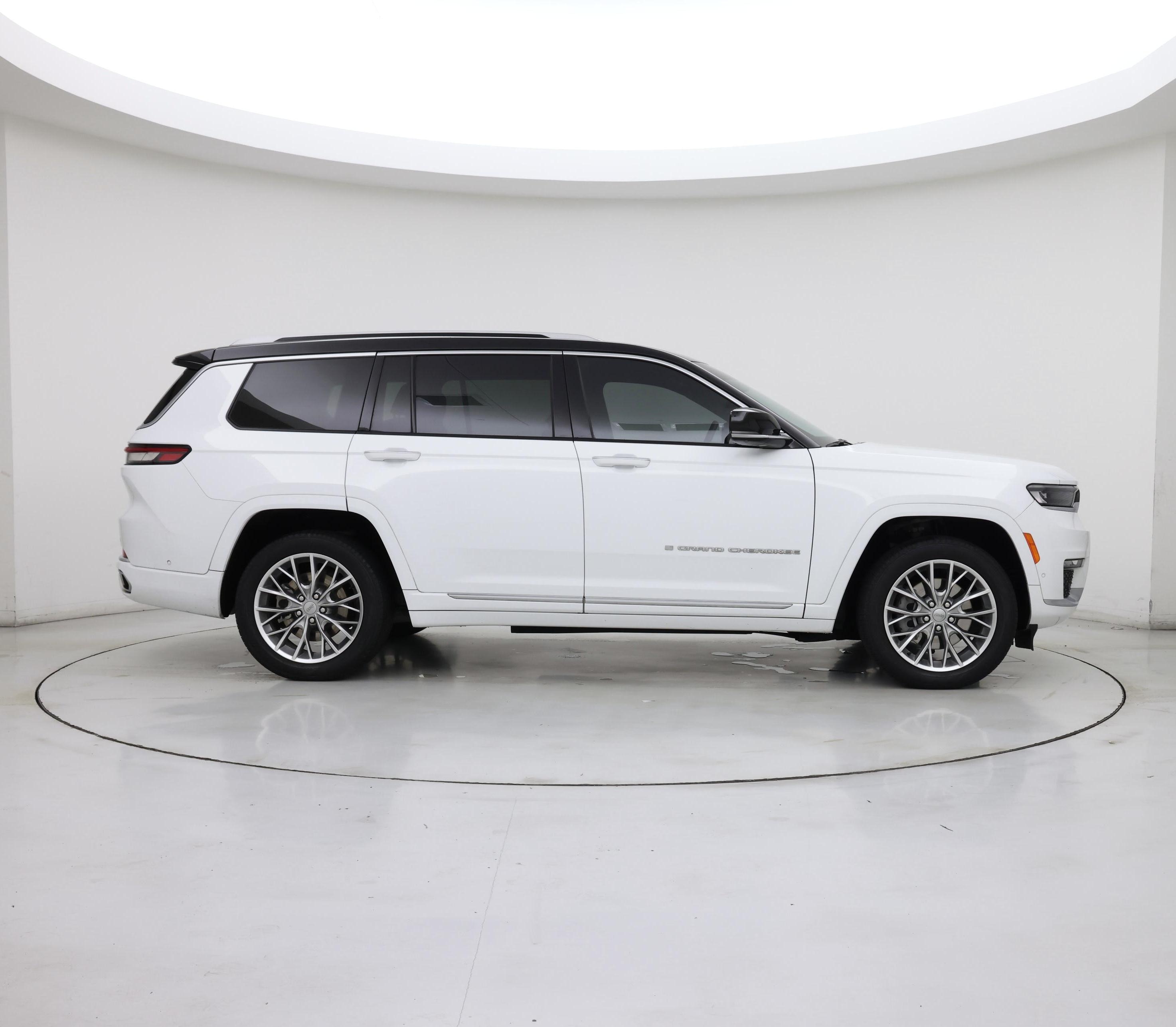 Thumbnail: 2023 Jeep Grand Cherokee L - 7