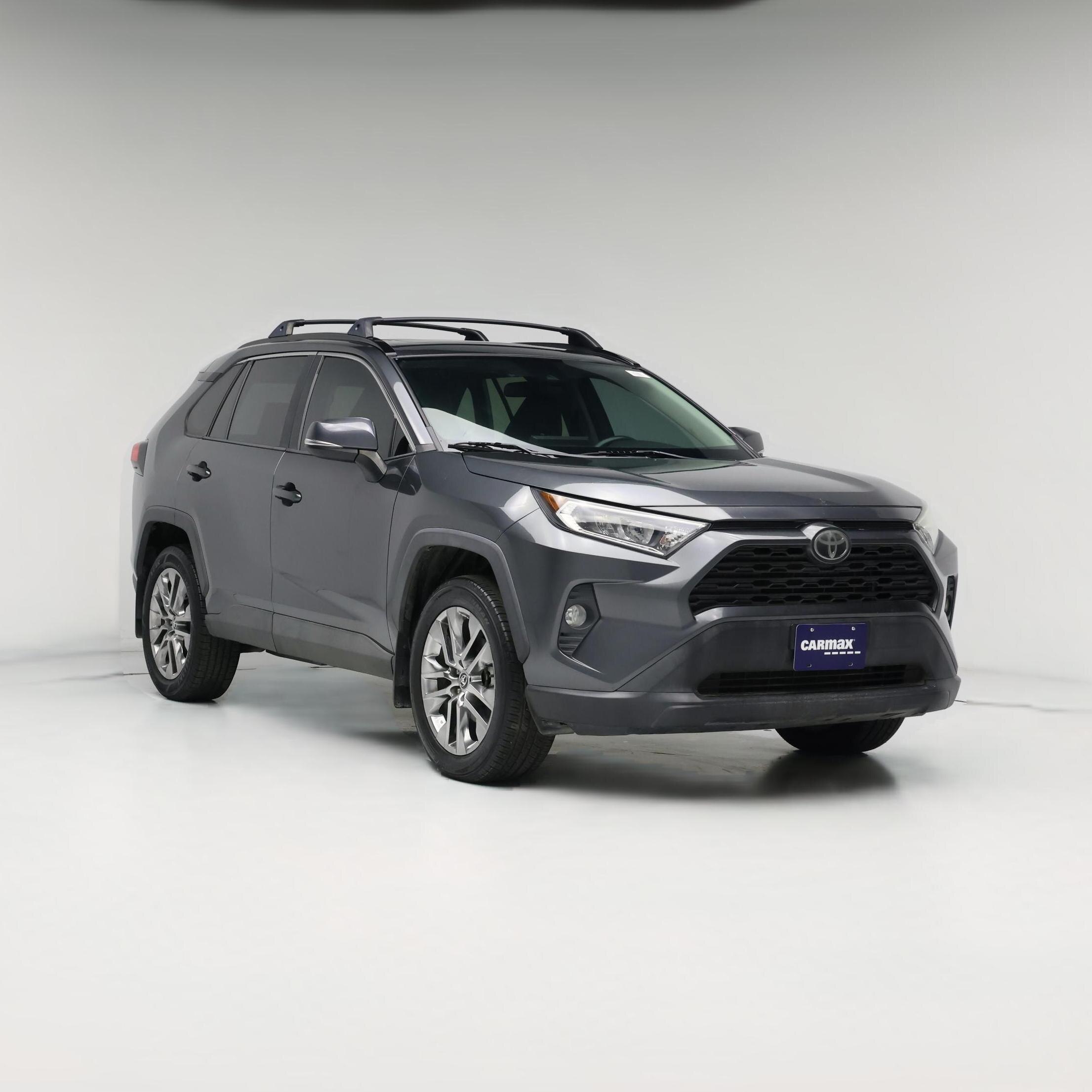 Thumbnail: 2020 Toyota RAV4 - 1