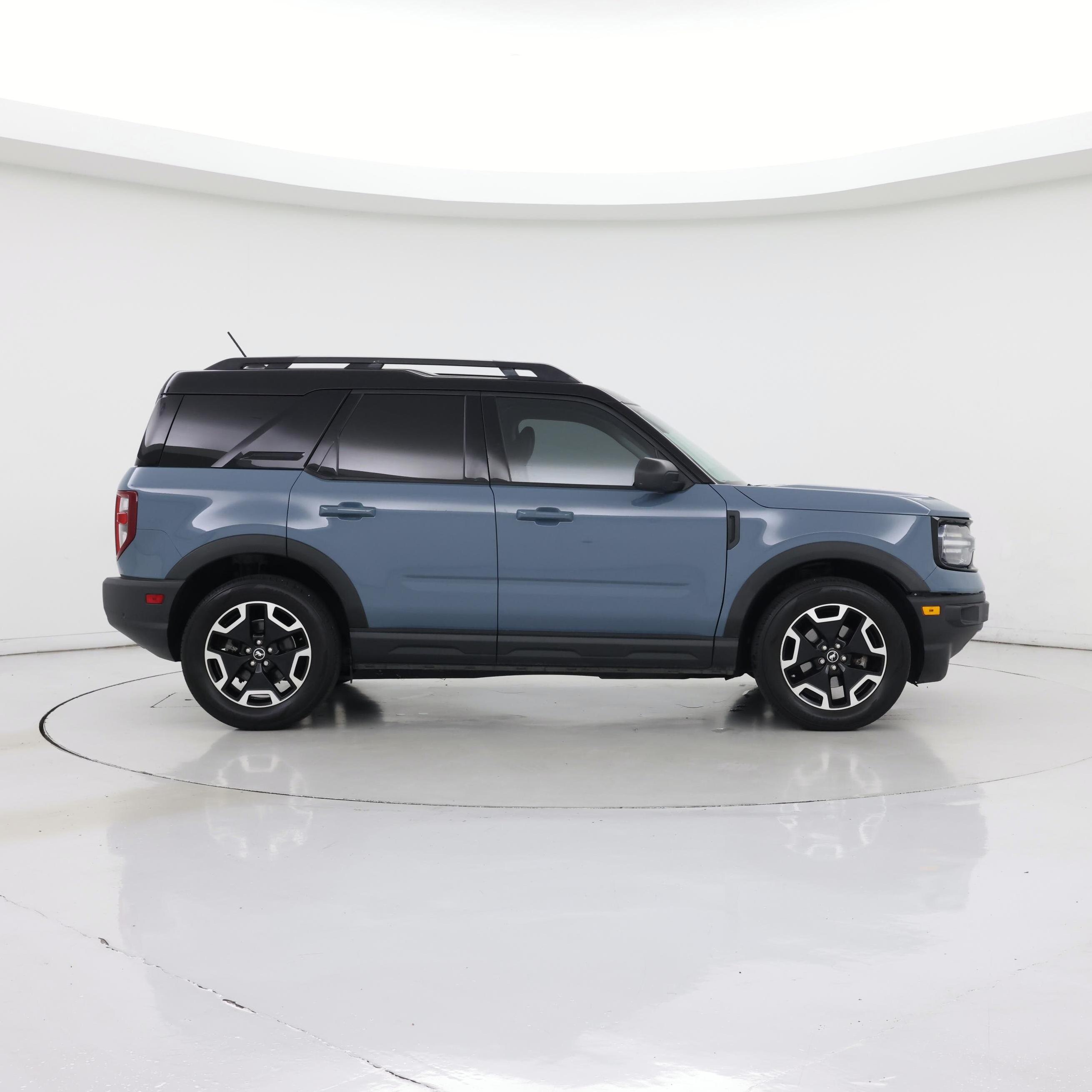 Thumbnail: 2022 Ford Bronco Sport - 7