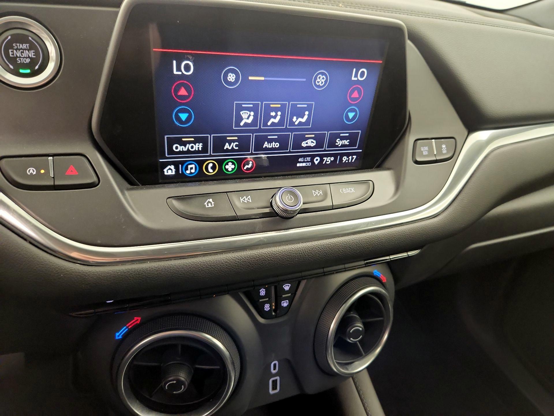 Thumbnail: 2022 Chevrolet Blazer - 16