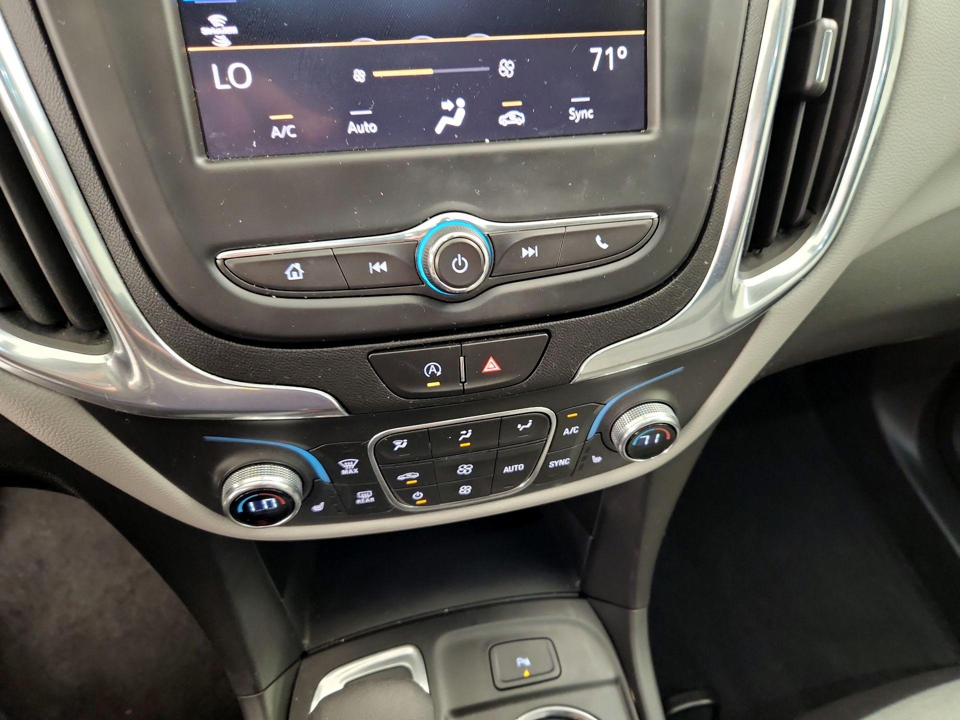 Thumbnail: 2023 Chevrolet Equinox - 16