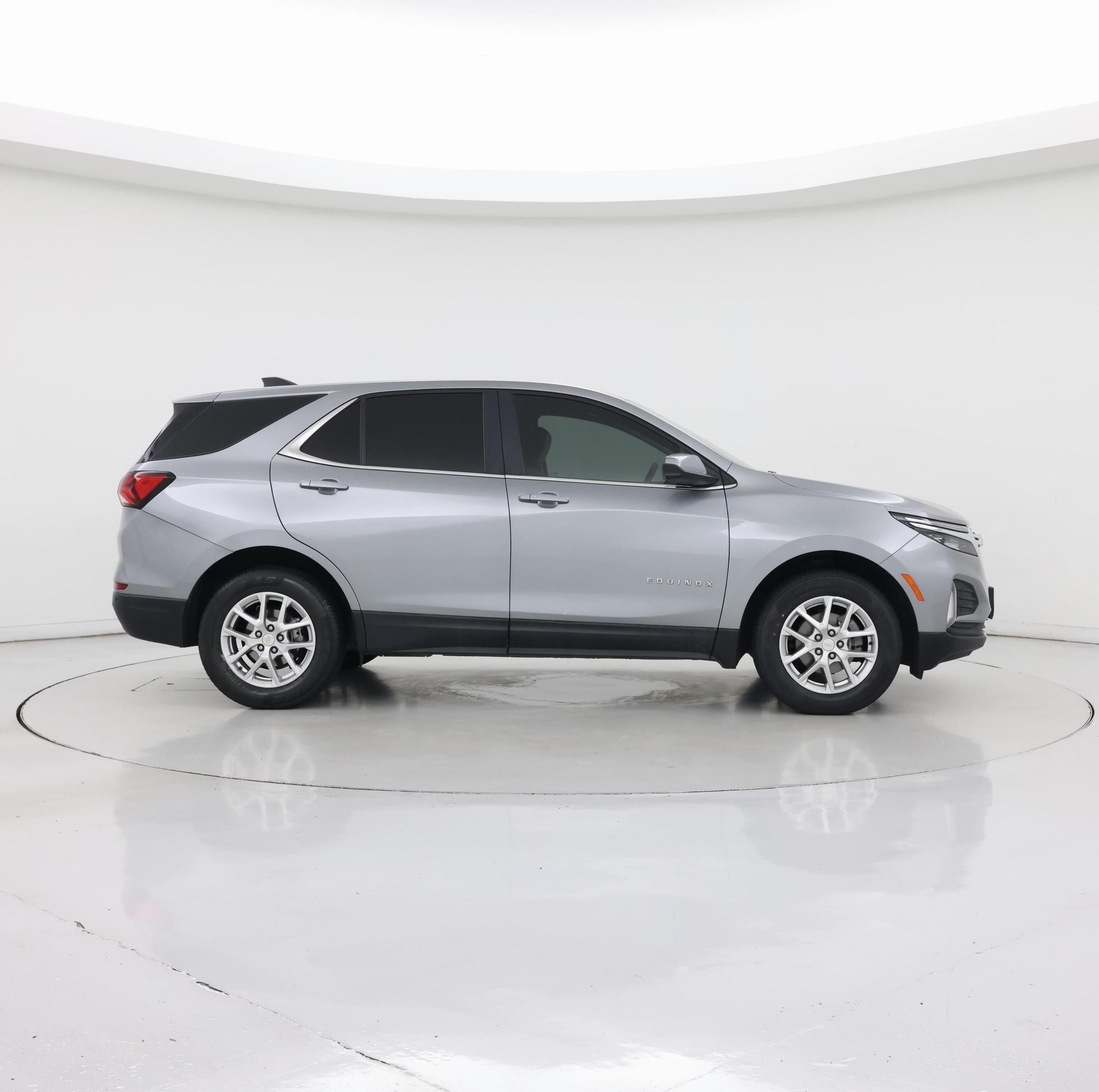 Thumbnail: 2023 Chevrolet Equinox - 7