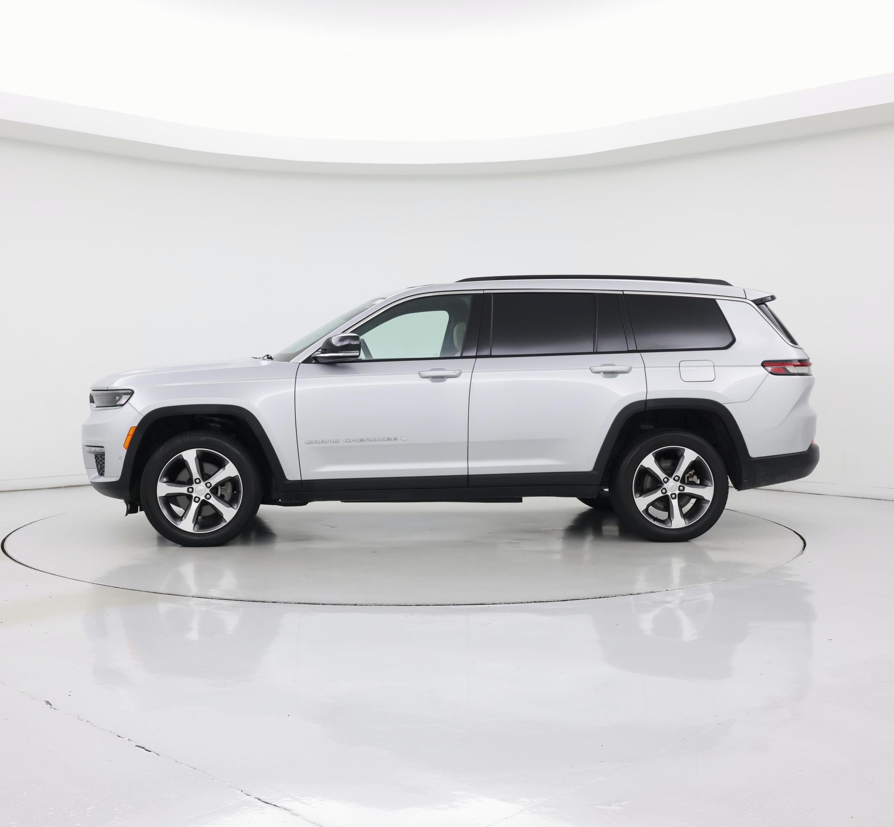 Thumbnail: 2024 Jeep Grand Cherokee L - 3