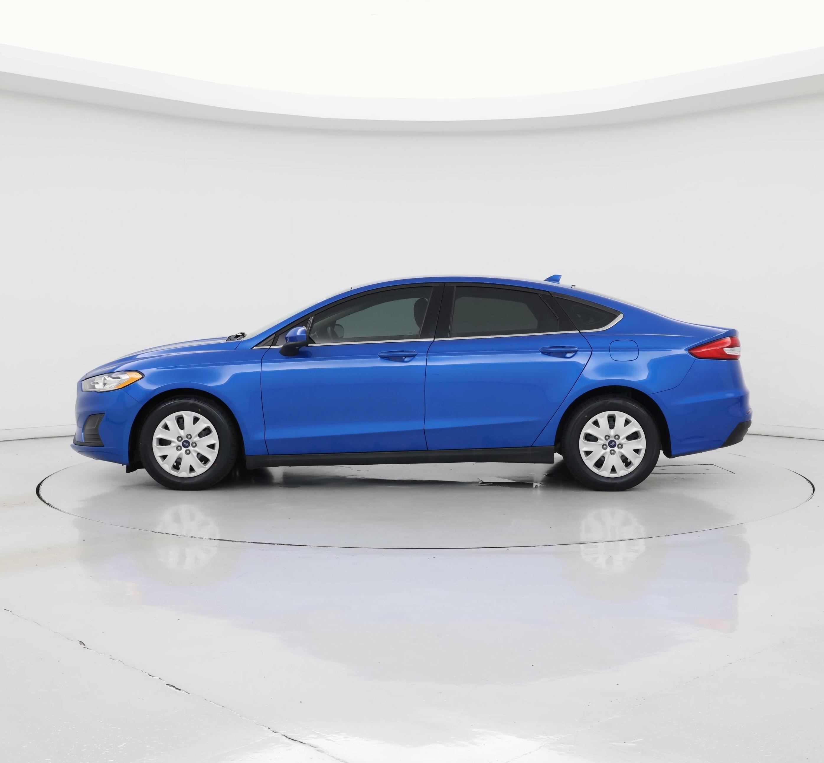 Thumbnail: 2020 Ford Fusion - 3