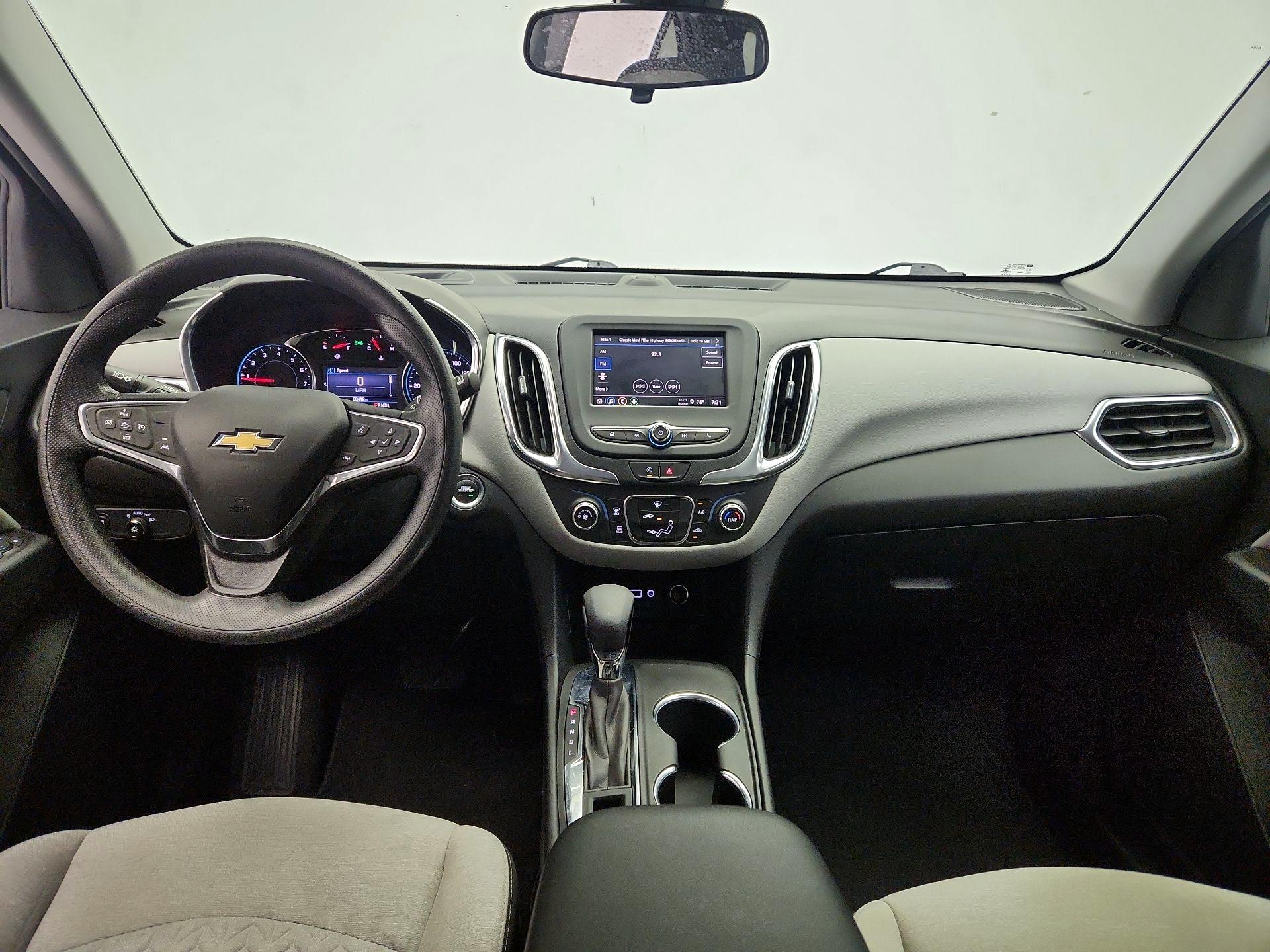 Thumbnail: 2022 Chevrolet Equinox - 9