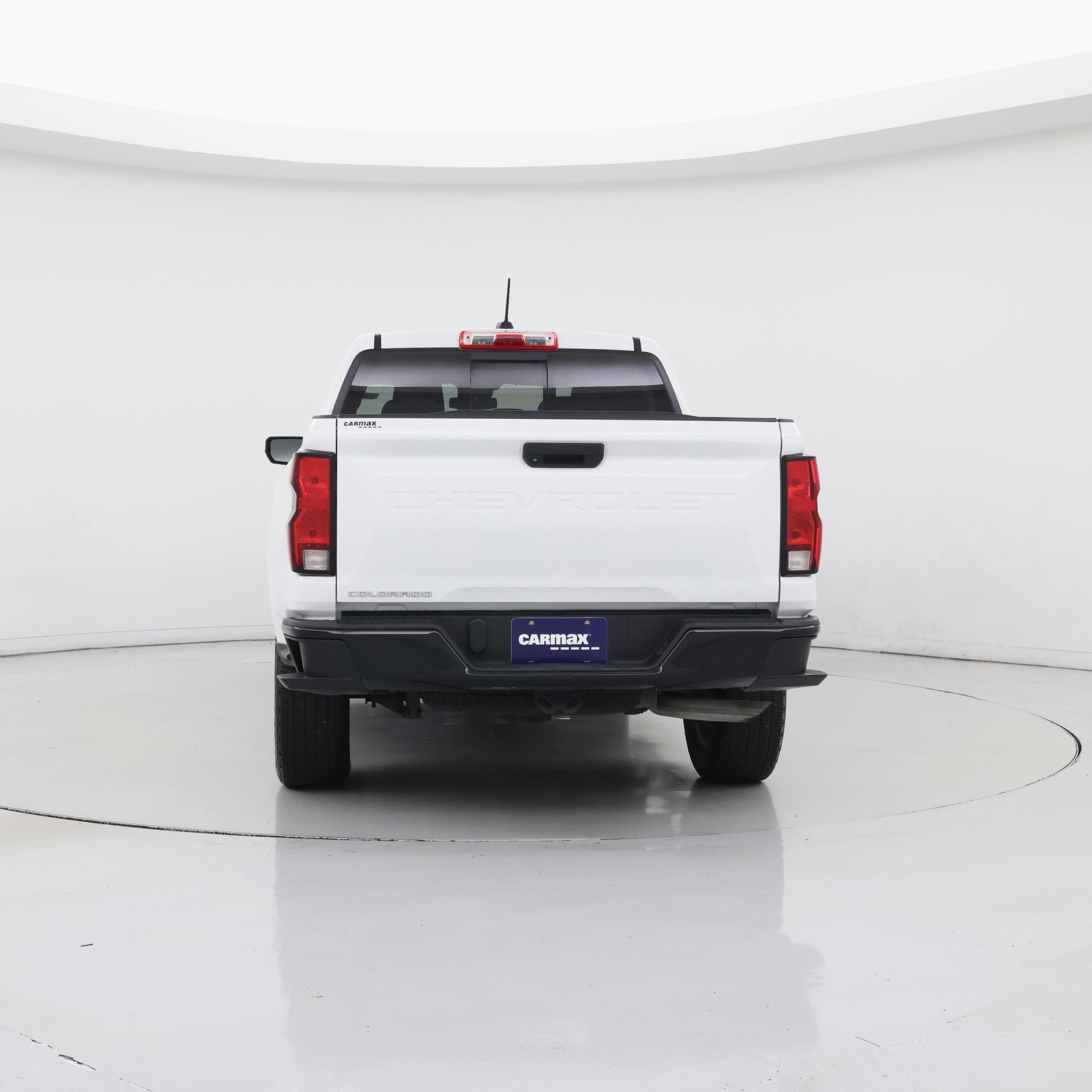 Thumbnail: 2023 Chevrolet Colorado - 6