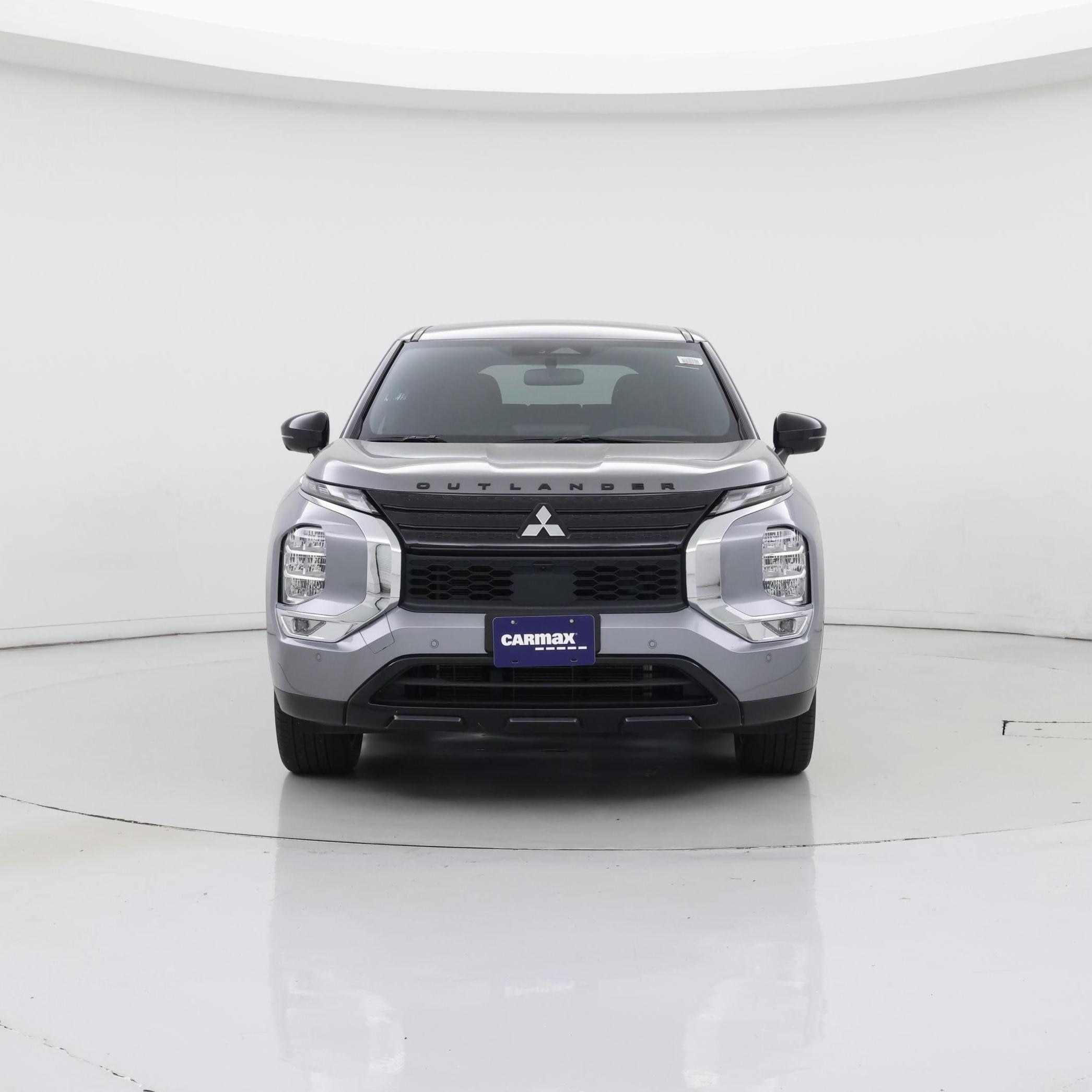 Thumbnail: 2023 Mitsubishi Outlander - 5