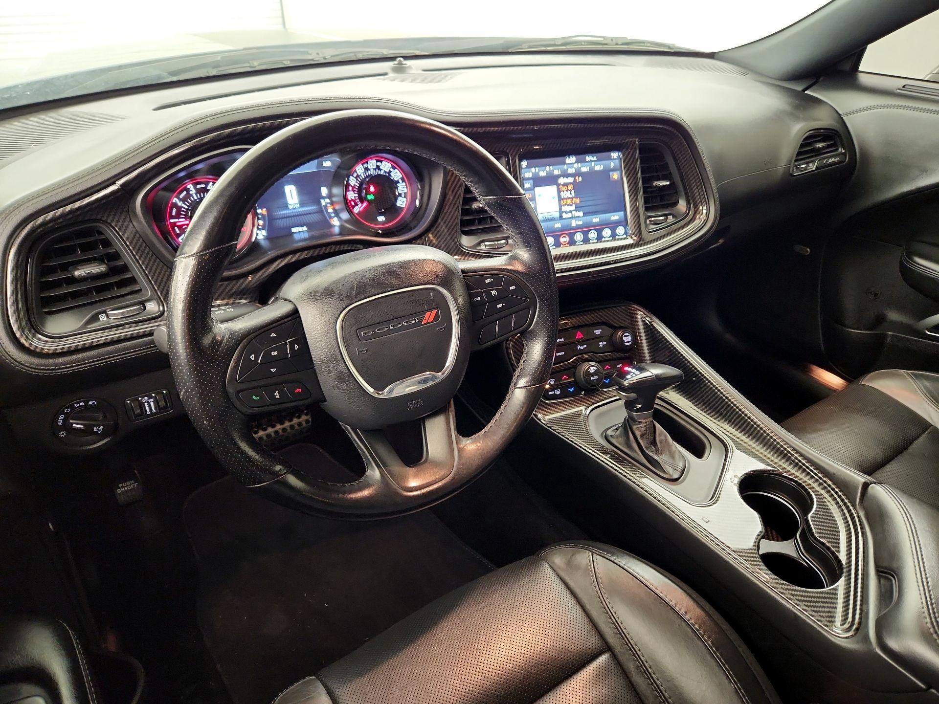 Thumbnail: 2020 Dodge Challenger - 9