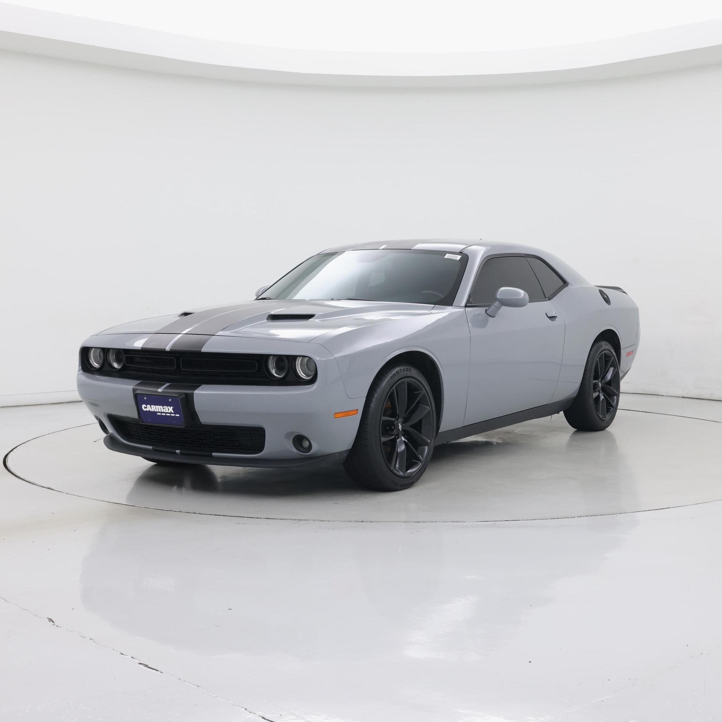 Thumbnail: 2020 Dodge Challenger - 4