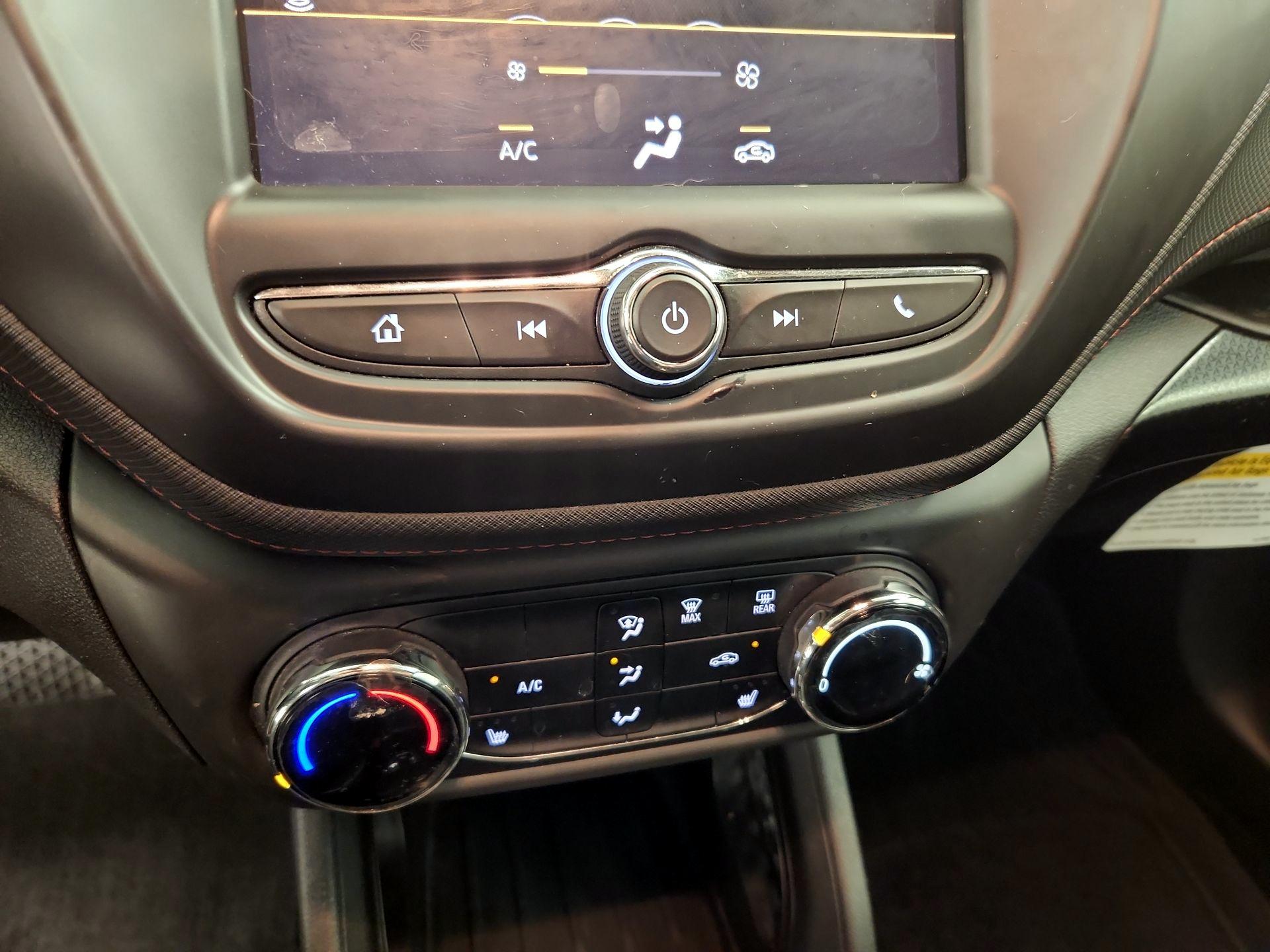 Thumbnail: 2022 Chevrolet TrailBlazer - 16