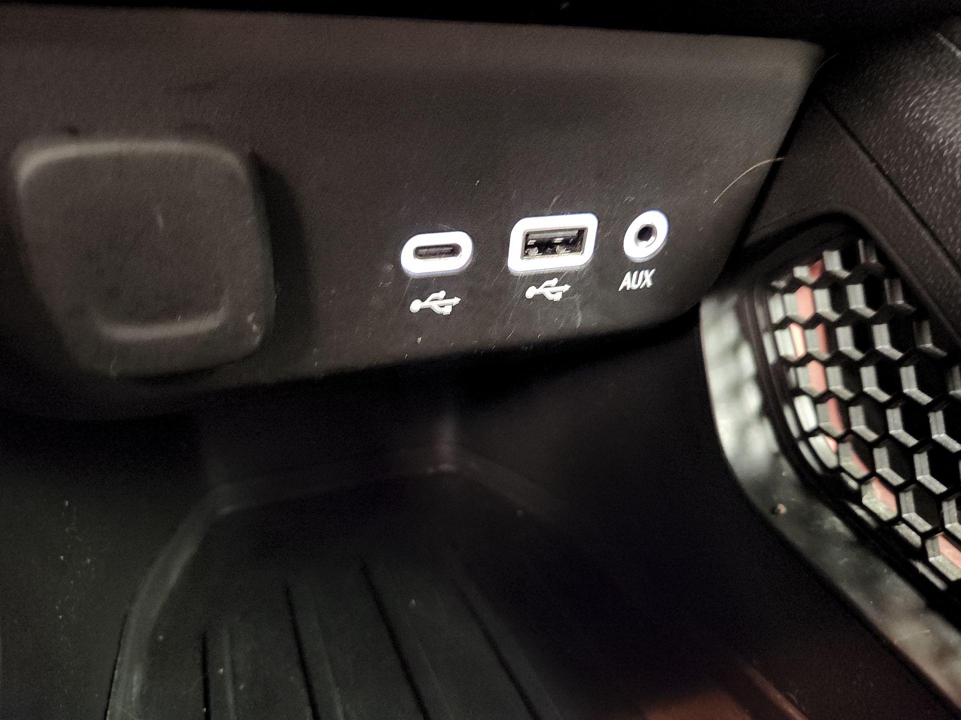 Thumbnail: 2022 Chevrolet TrailBlazer - 18