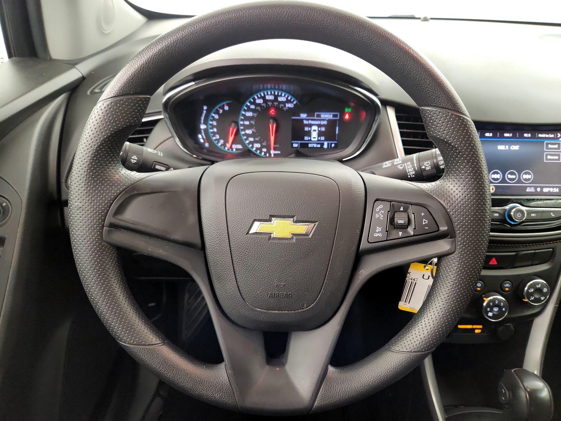 Thumbnail: 2020 Chevrolet Trax - 10