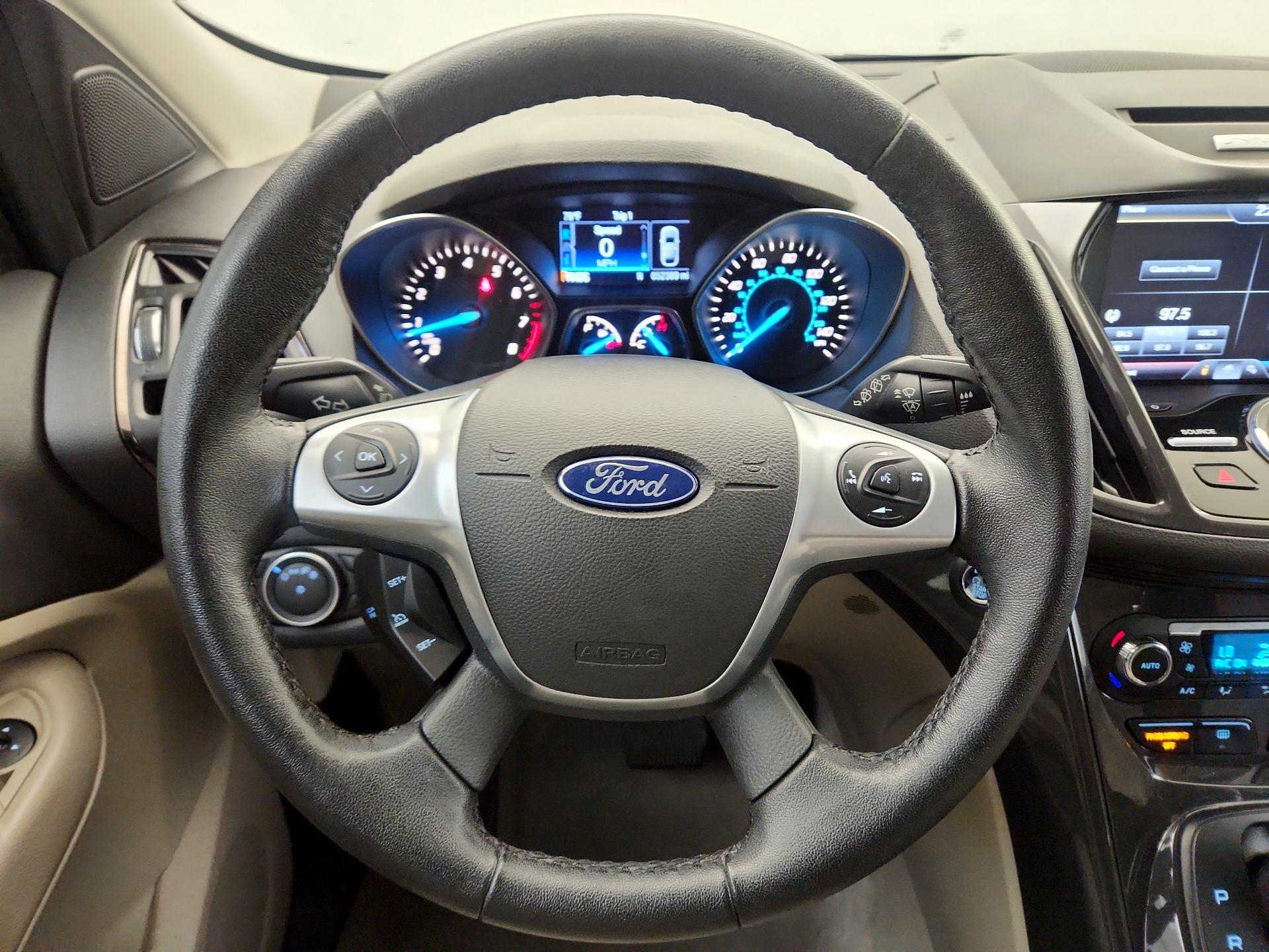 Thumbnail: 2015 Ford Escape - 10