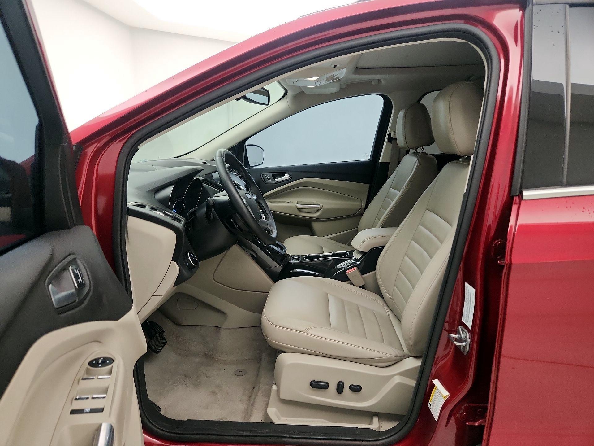 Thumbnail: 2015 Ford Escape - 11