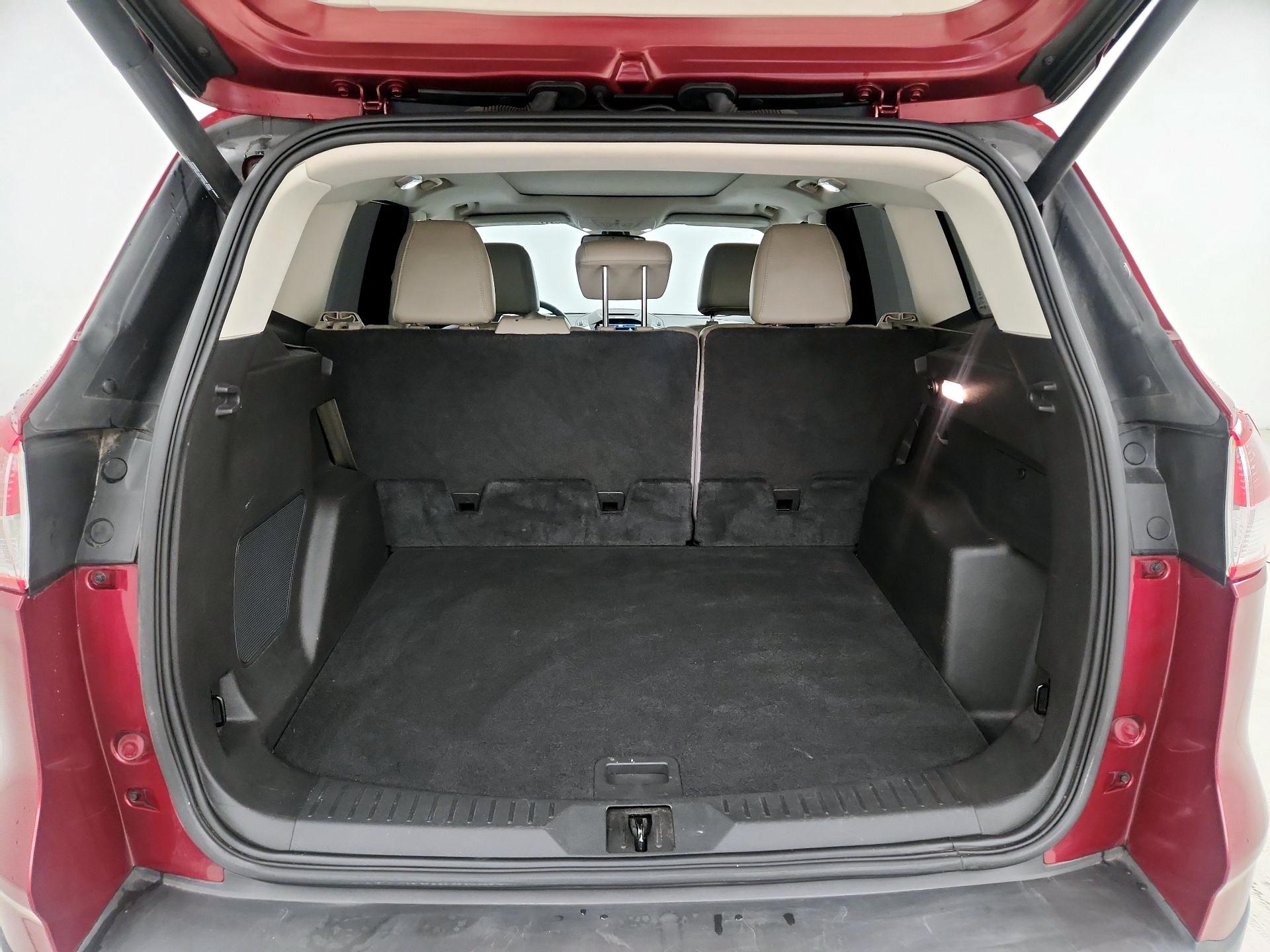 Thumbnail: 2015 Ford Escape - 16