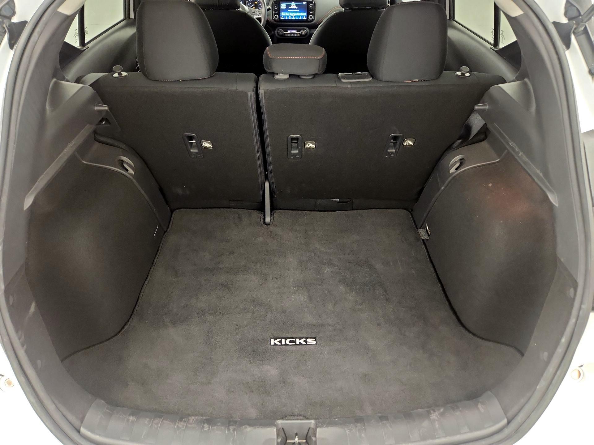 Thumbnail: 2021 Nissan Kicks - 19