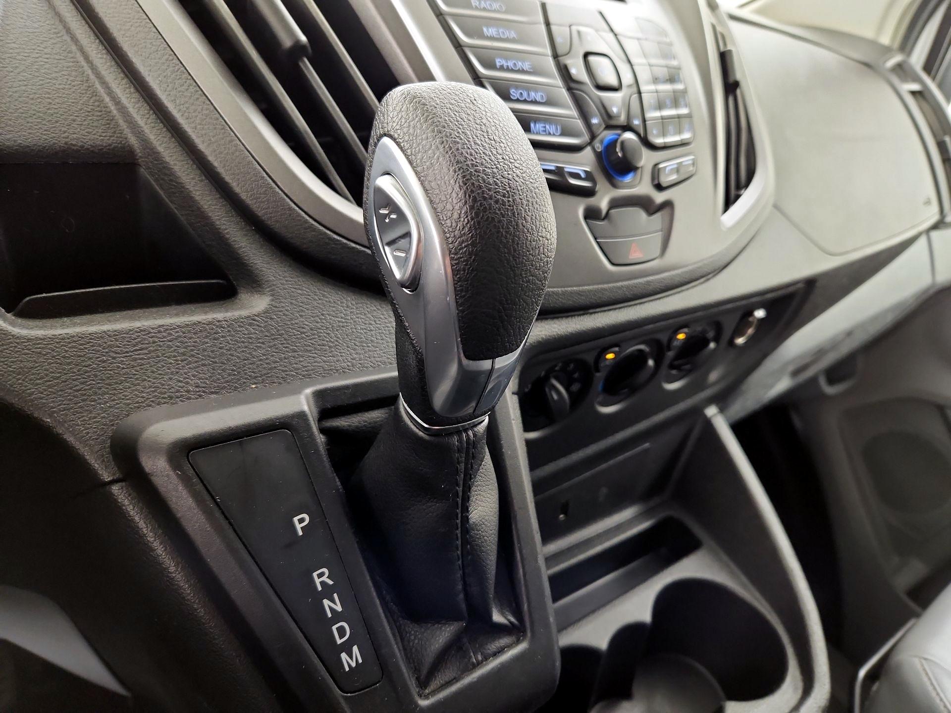 Thumbnail: 2019 Ford Transit Series - 17