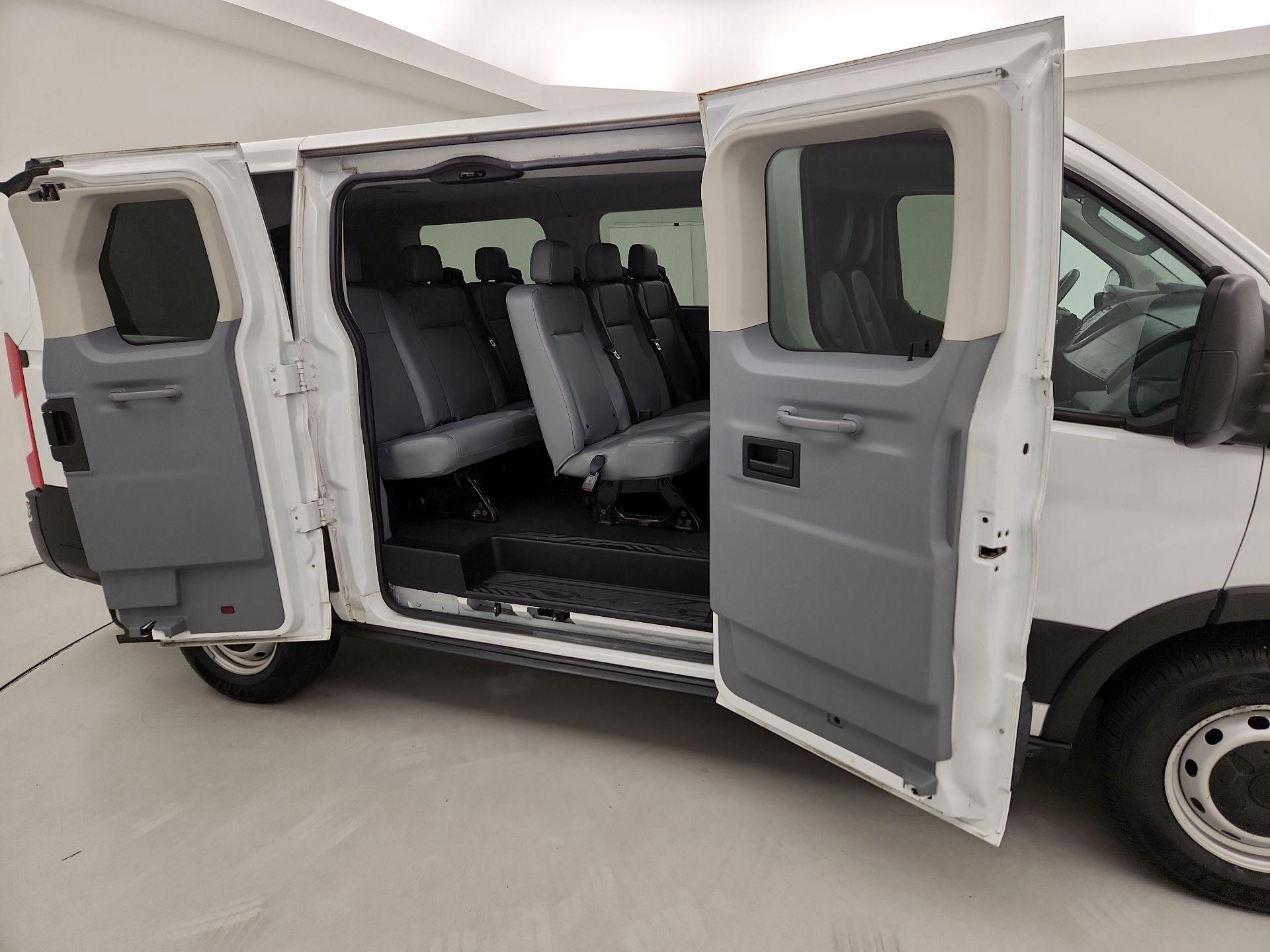 Thumbnail: 2019 Ford Transit Series - 19
