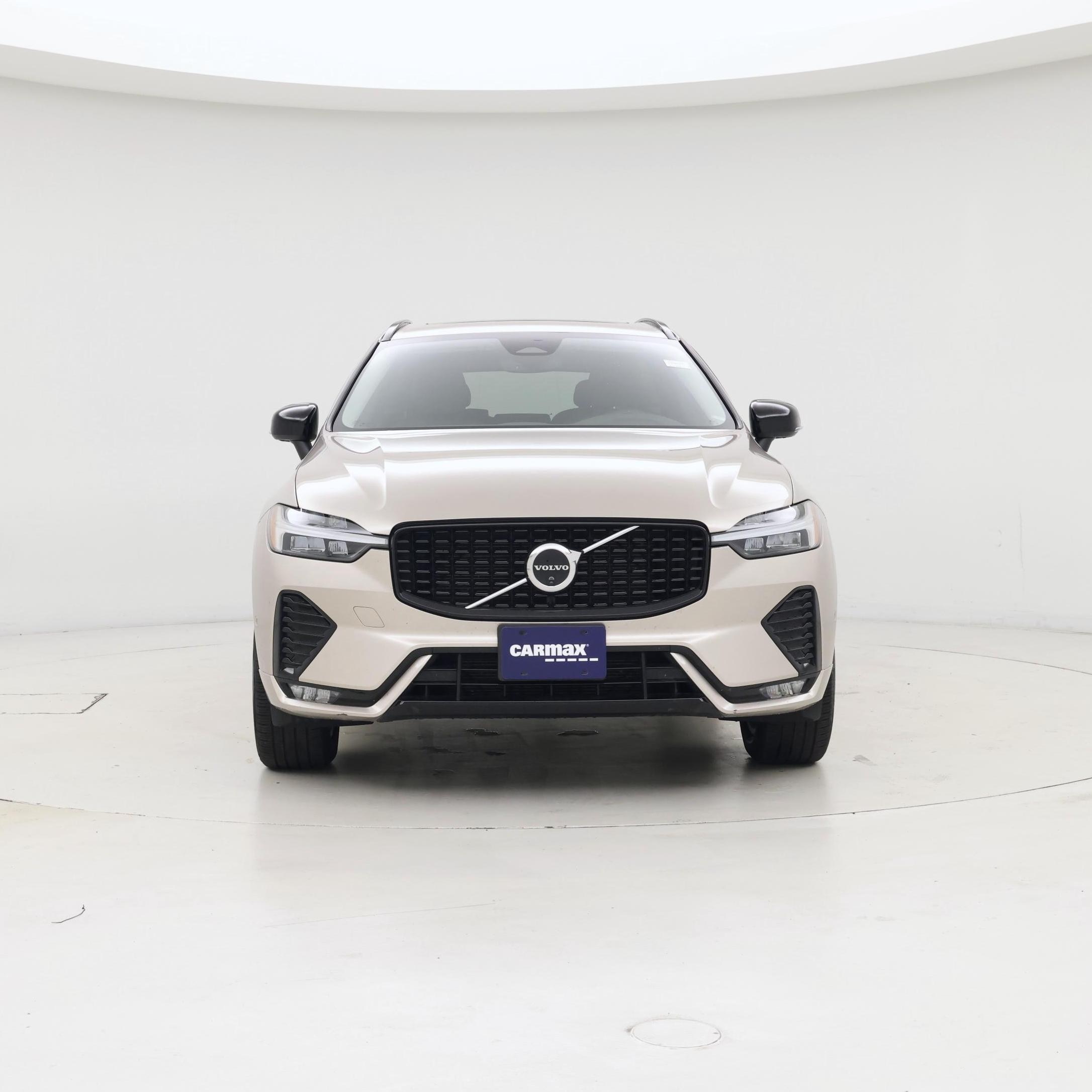 Thumbnail: 2025 Volvo XC60 - 5