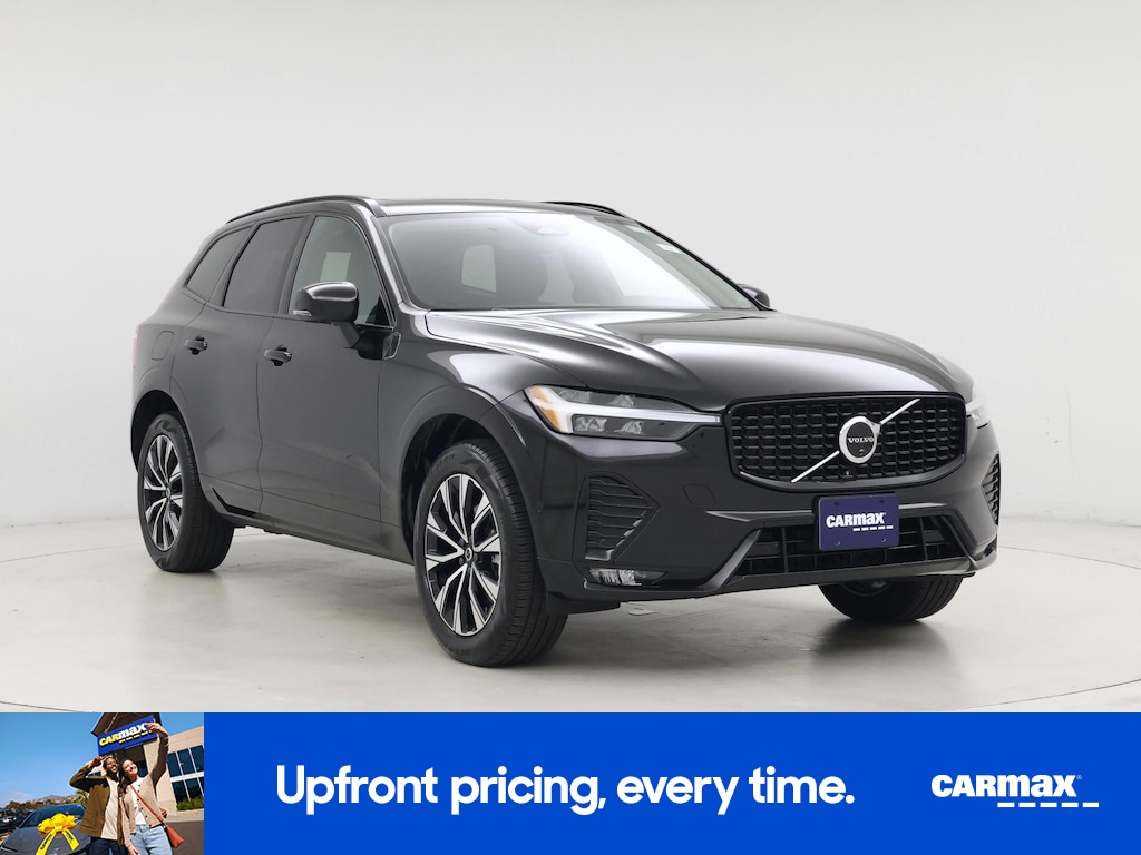 2025 Volvo XC60 B5 Plus Dark Theme