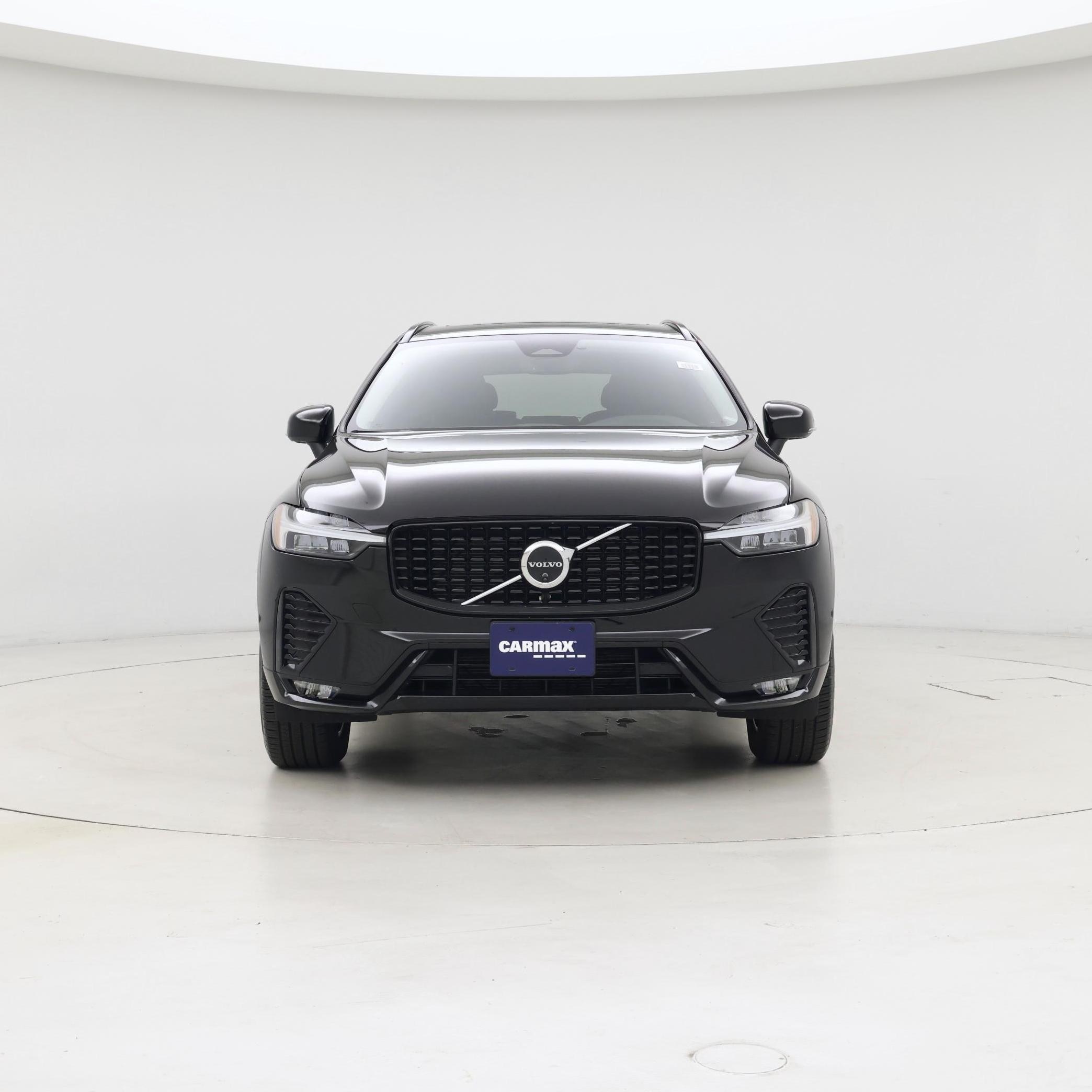 Thumbnail: 2025 Volvo XC60 - 5