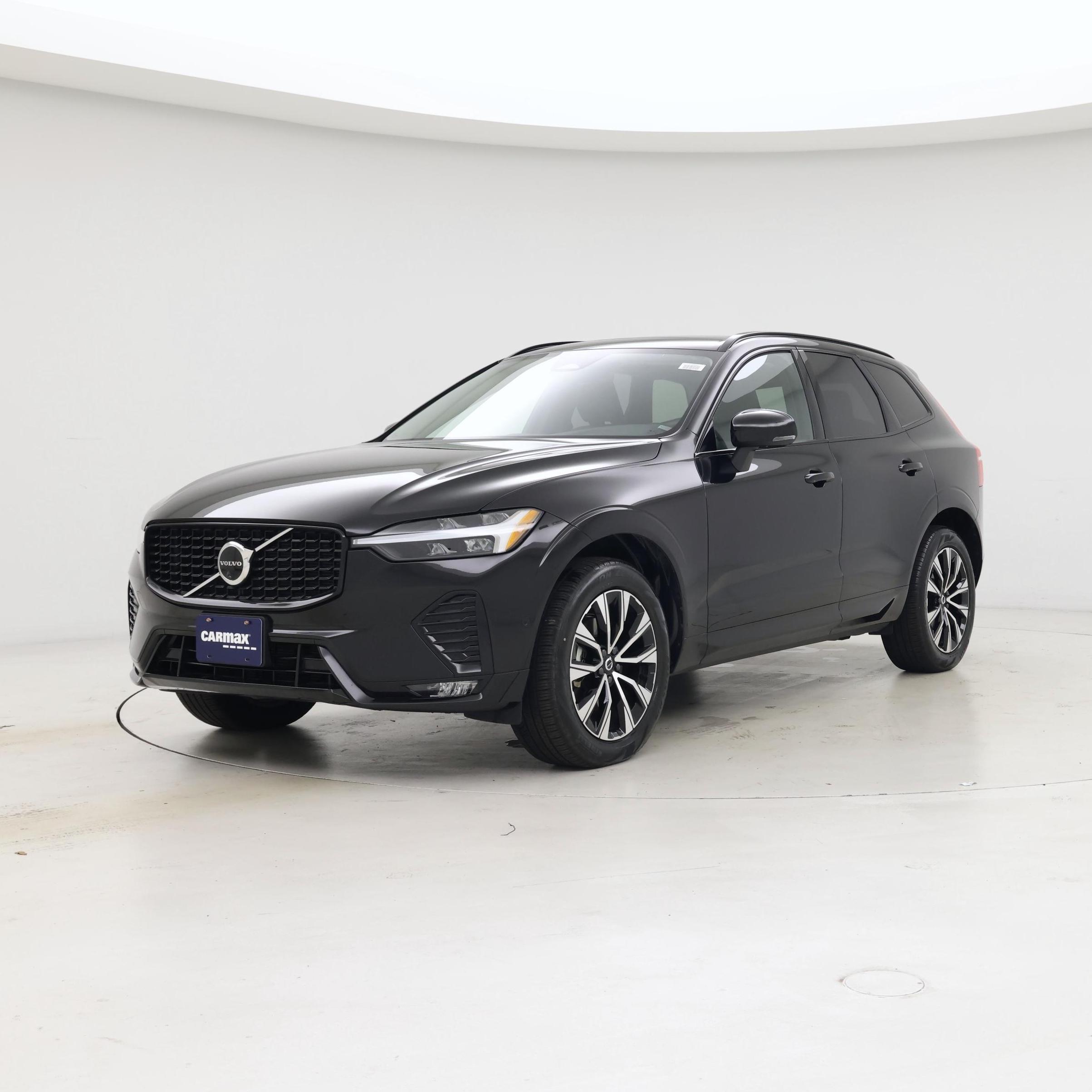 Thumbnail: 2025 Volvo XC60 - 4