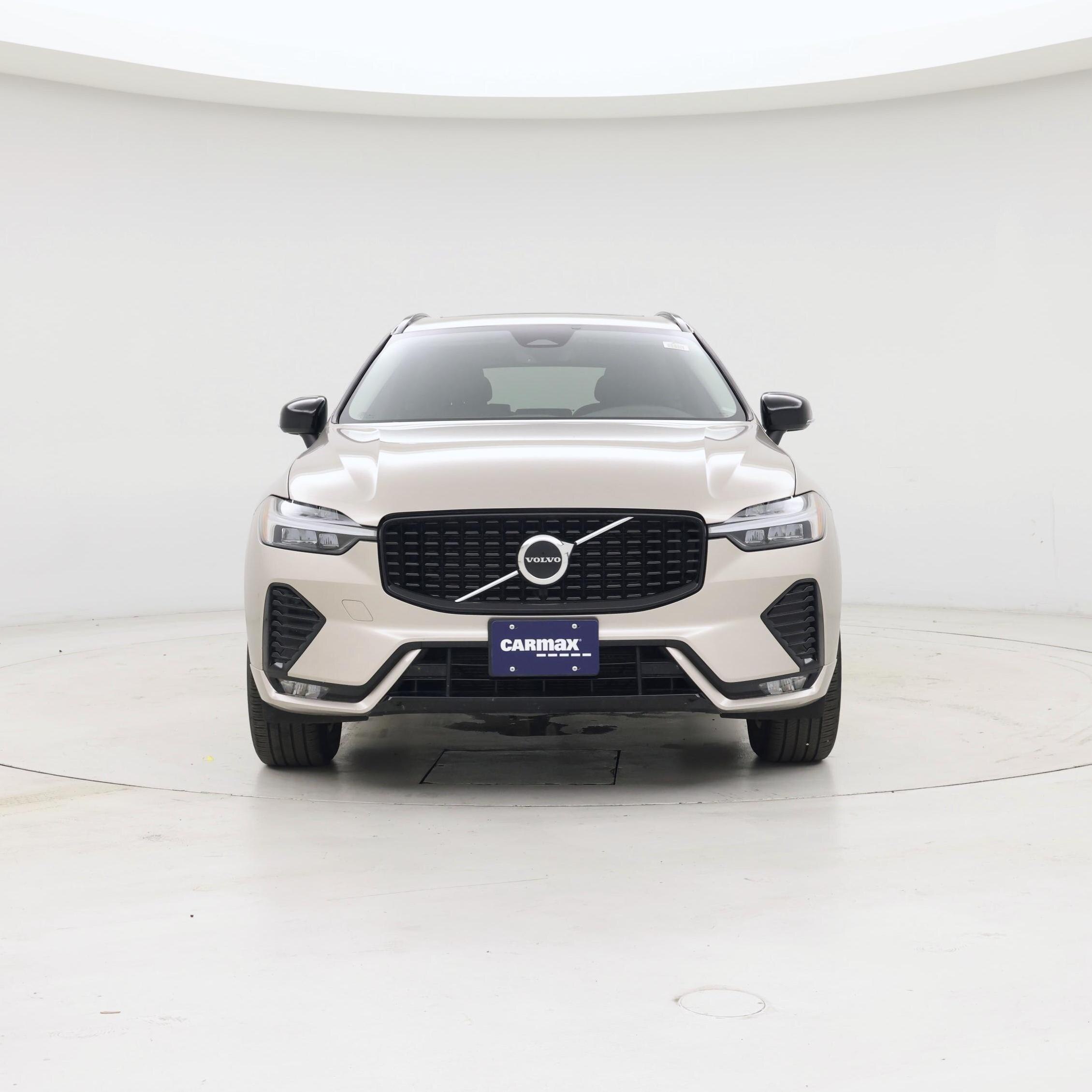 Thumbnail: 2025 Volvo XC60 - 5