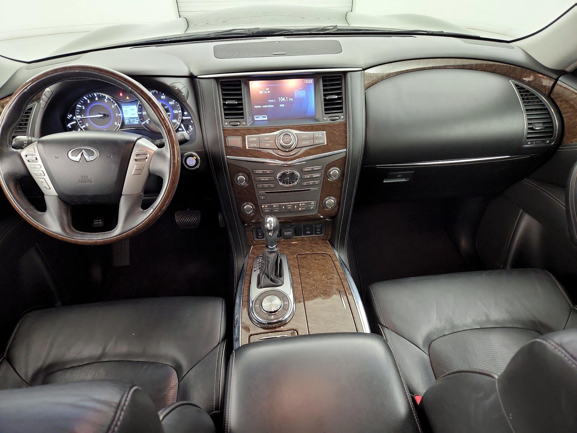 Thumbnail: 2016 INFINITI QX80 - 9