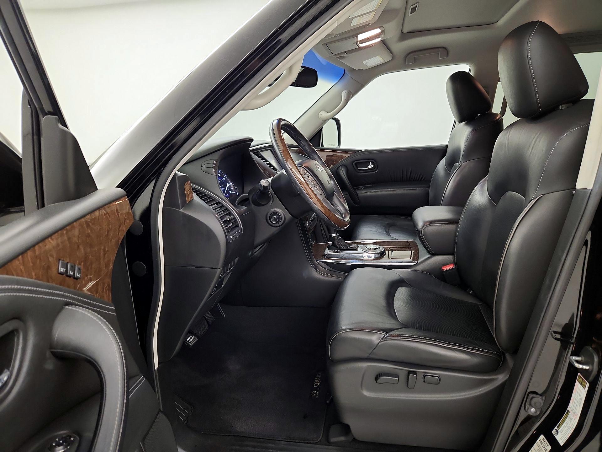 Thumbnail: 2016 INFINITI QX80 - 11