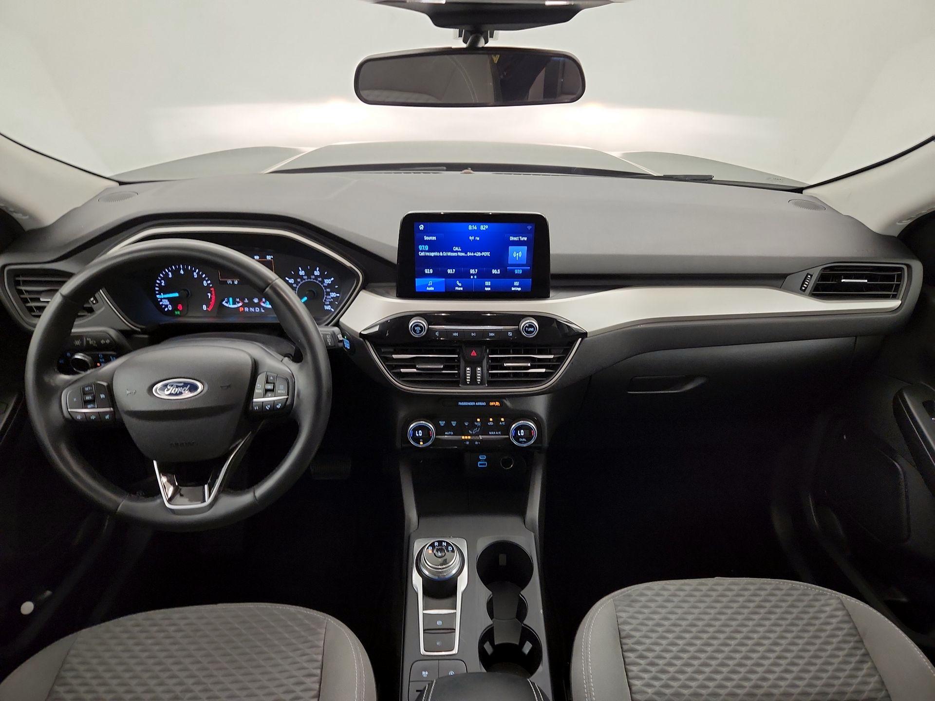 Thumbnail: 2021 Ford Escape - 9