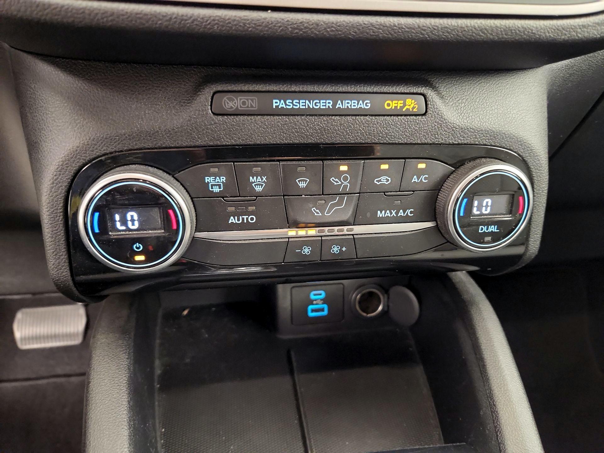 Thumbnail: 2021 Ford Escape - 16