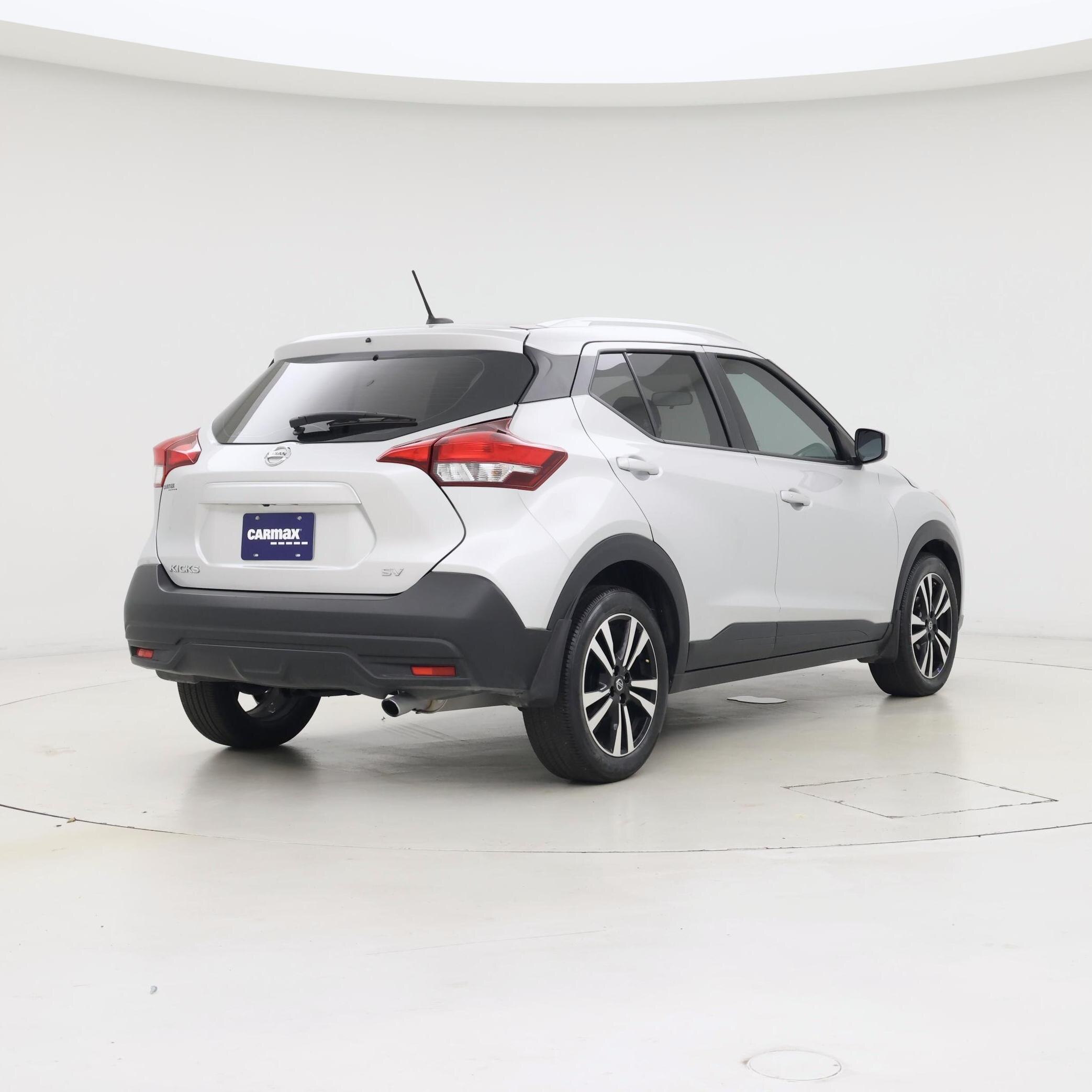 Thumbnail: 2018 Nissan Kicks - 8